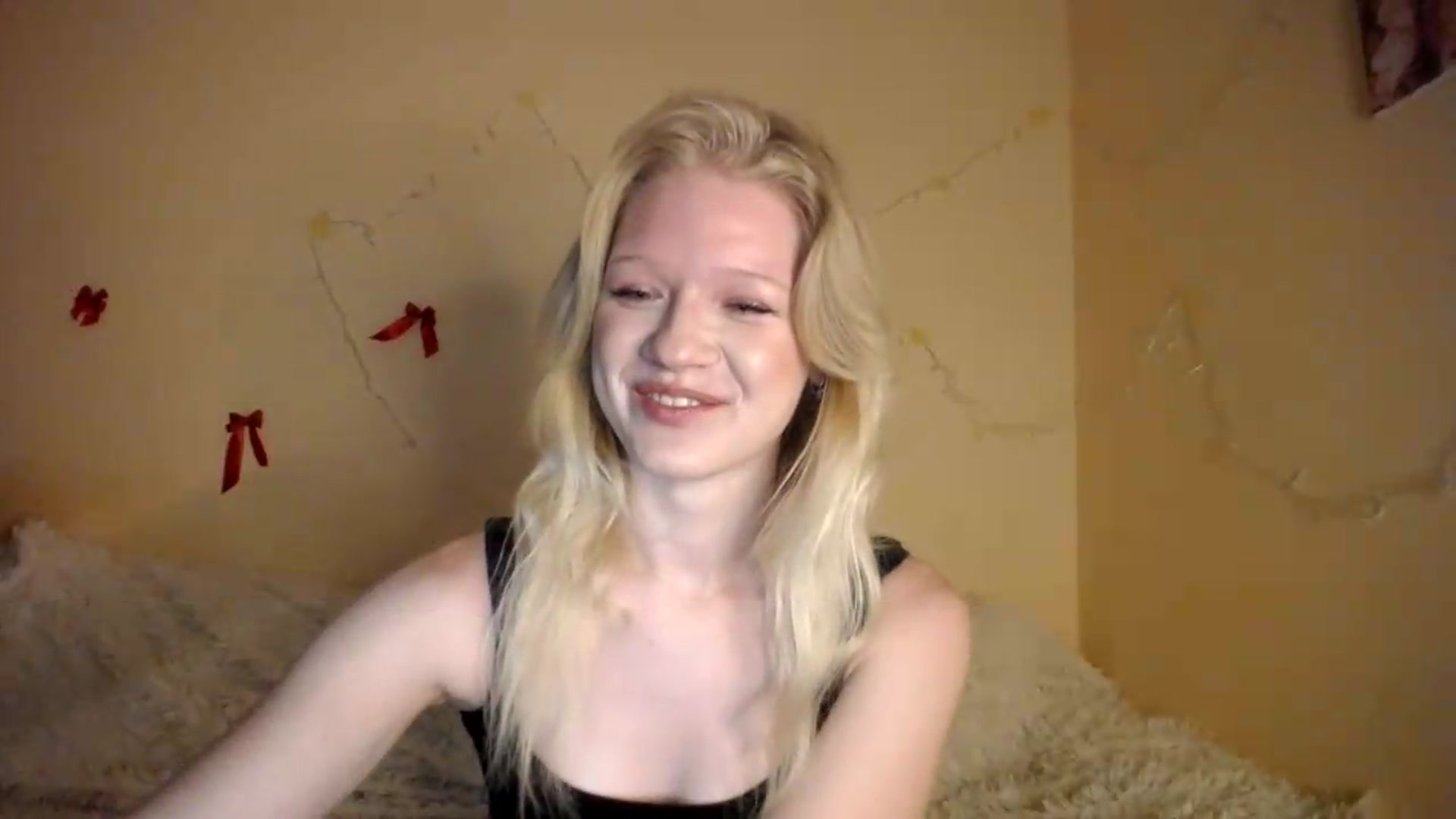 Gallery image thumbnail from Angel_baby's myfreecams stream on, 08/07/2026, 16:31 image 3 of 20