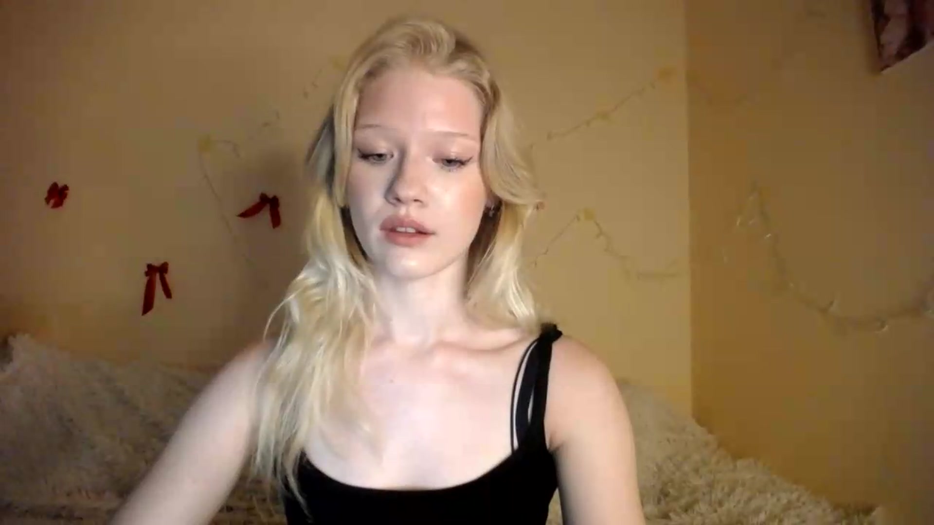 Gallery image thumbnail from Angel_baby's myfreecams stream on, 08/07/2026, 16:31 image 13 of 20