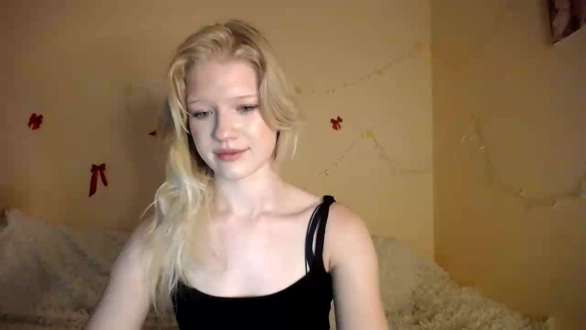 Gallery image thumbnail from Angel_baby's myfreecams stream on, 08/07/2026, 16:56 image 12 of 20