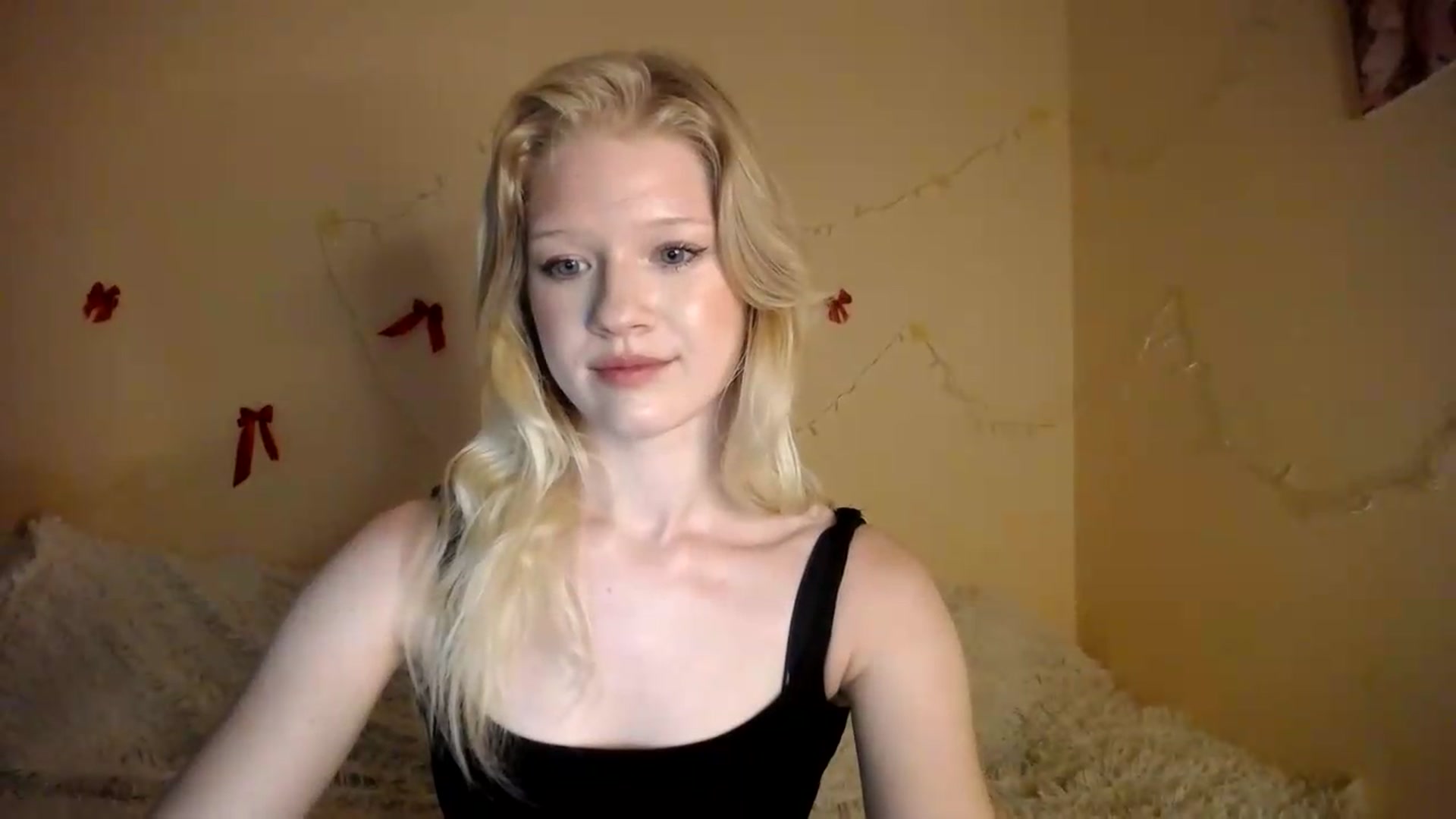 Gallery image thumbnail from Angel_baby's myfreecams stream on, 08/07/2026, 16:56 image 14 of 20