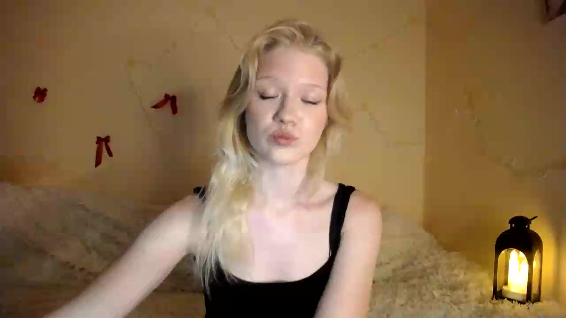 Gallery image thumbnail from Angel_baby's myfreecams stream on, 08/07/2026, 17:46 image 17 of 20