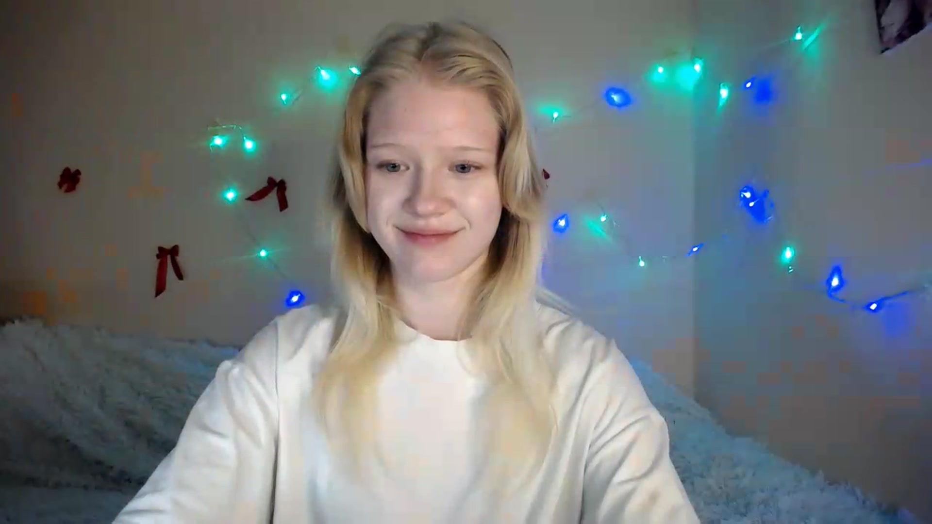 Gallery image thumbnail from Angel_baby's myfreecams stream on, 08/10/2026, 17:22 image 8 of 20