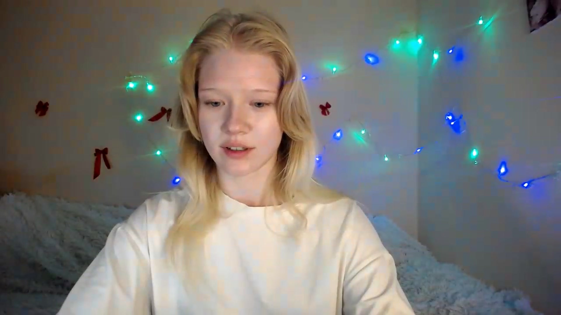 Gallery image thumbnail from Angel_baby's myfreecams stream on, 08/10/2026, 17:22 image 13 of 20