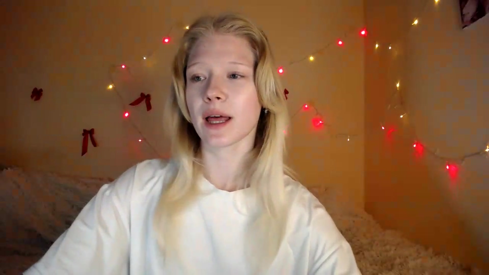 Gallery image thumbnail from Angel_baby's myfreecams stream on, 08/10/2026, 17:22 image 7 of 20