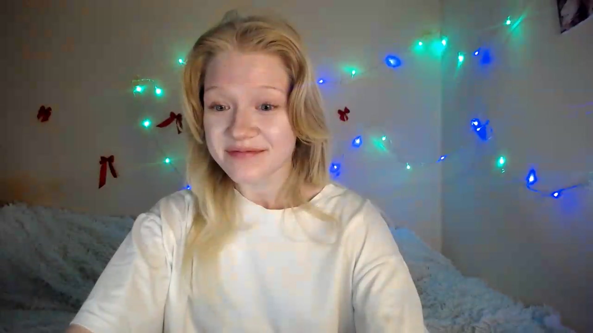 Gallery image thumbnail from Angel_baby's myfreecams stream on, 08/10/2026, 17:22 image 9 of 20