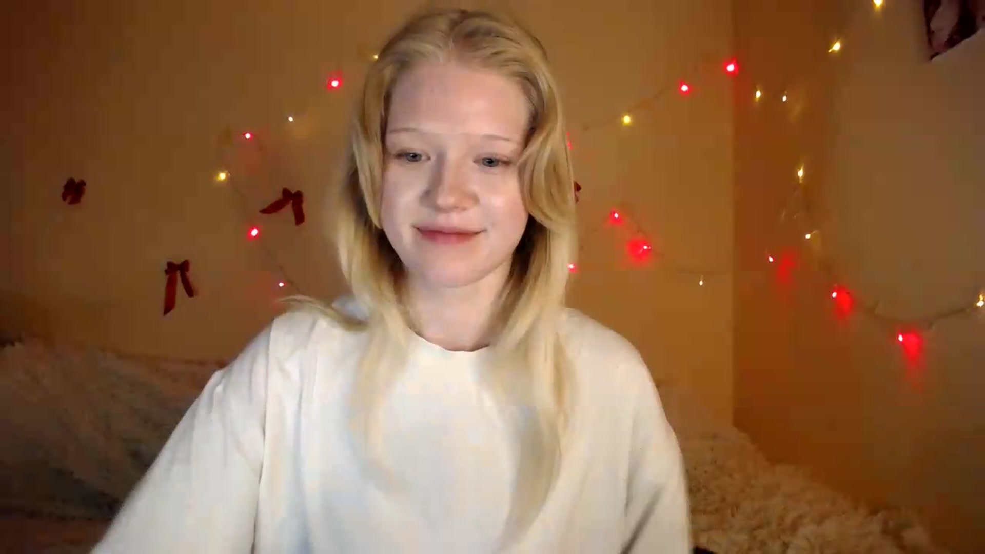 Gallery image thumbnail from Angel_baby's myfreecams stream on, 08/10/2026, 17:54 image 6 of 20