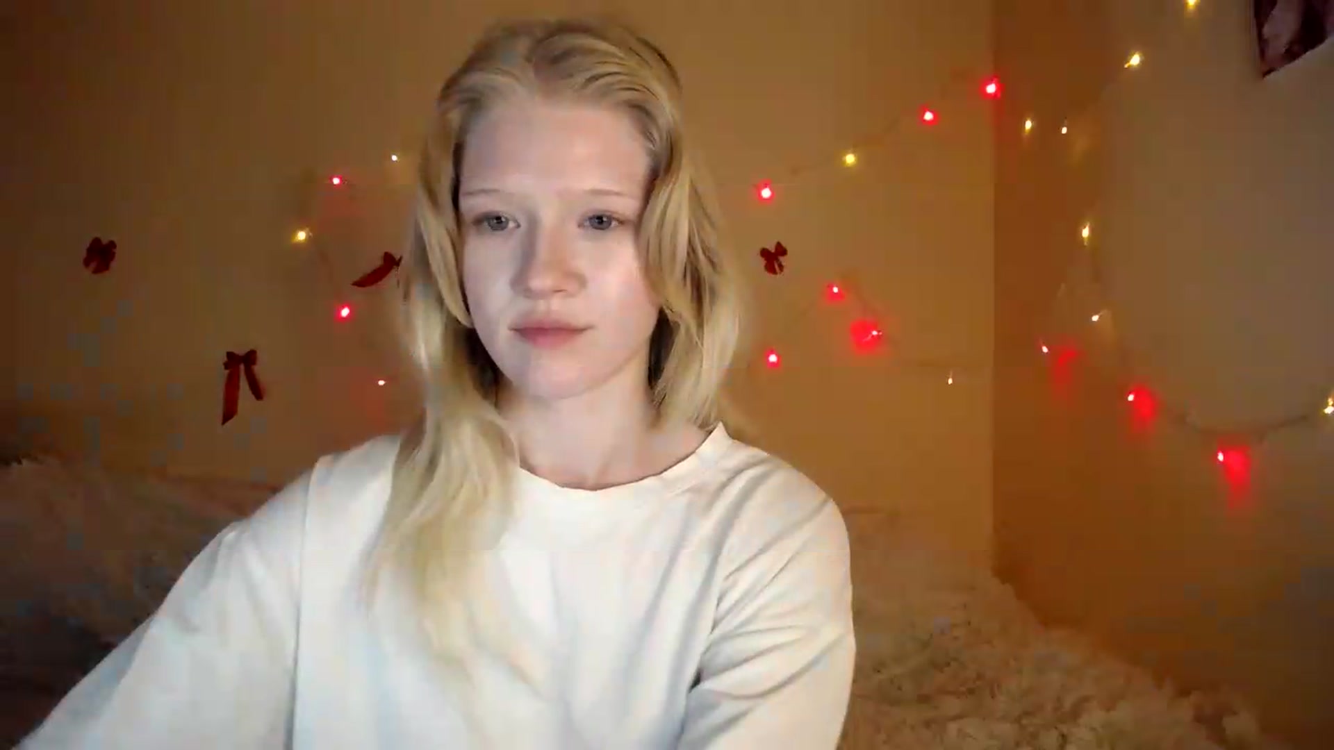 Gallery image thumbnail from Angel_baby's myfreecams stream on, 08/10/2026, 17:54 image 17 of 20