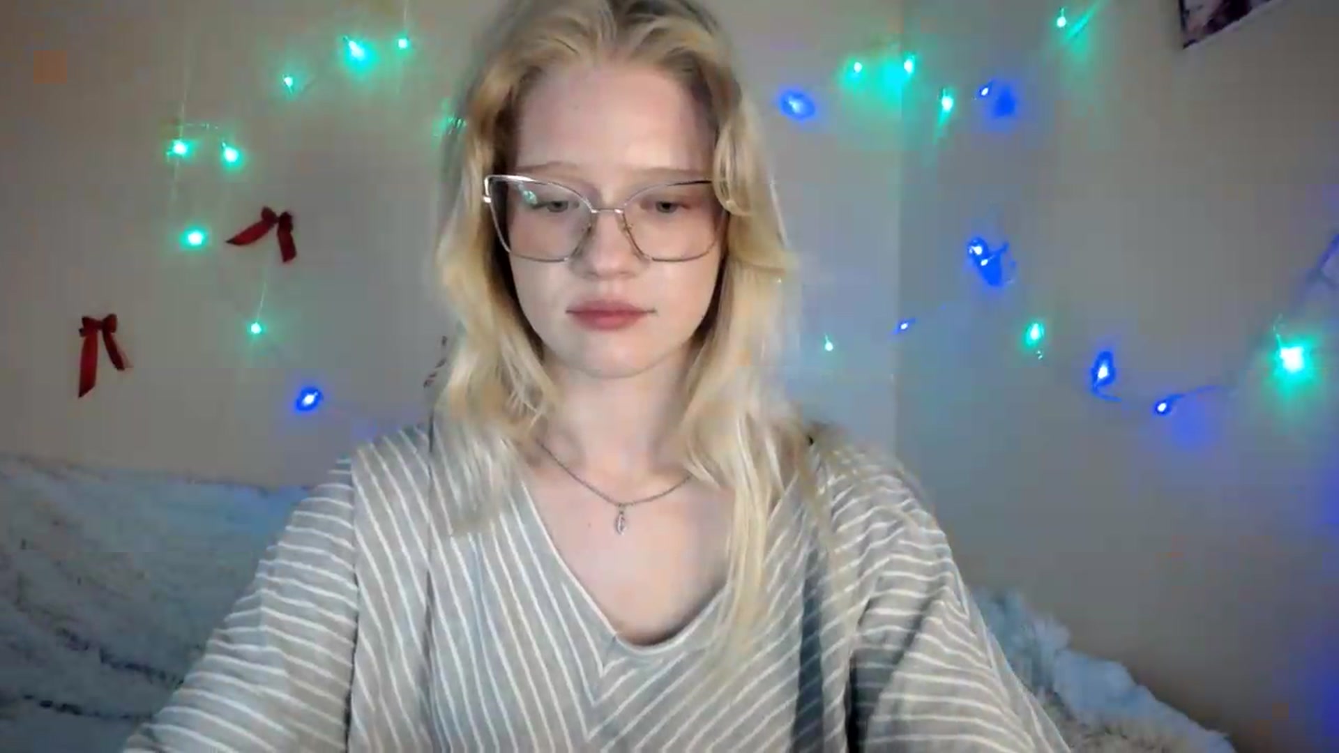 Gallery image thumbnail from Angel_baby's myfreecams stream on, 08/12/2026, 14:37 image 20 of 20