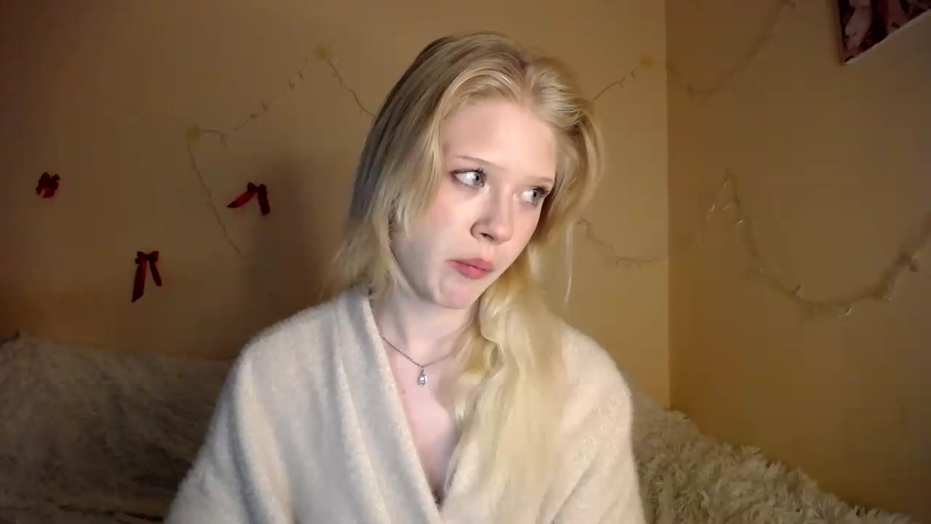 Gallery image thumbnail from Angel_baby's myfreecams stream on, 08/14/2026, 21:37 image 5 of 20