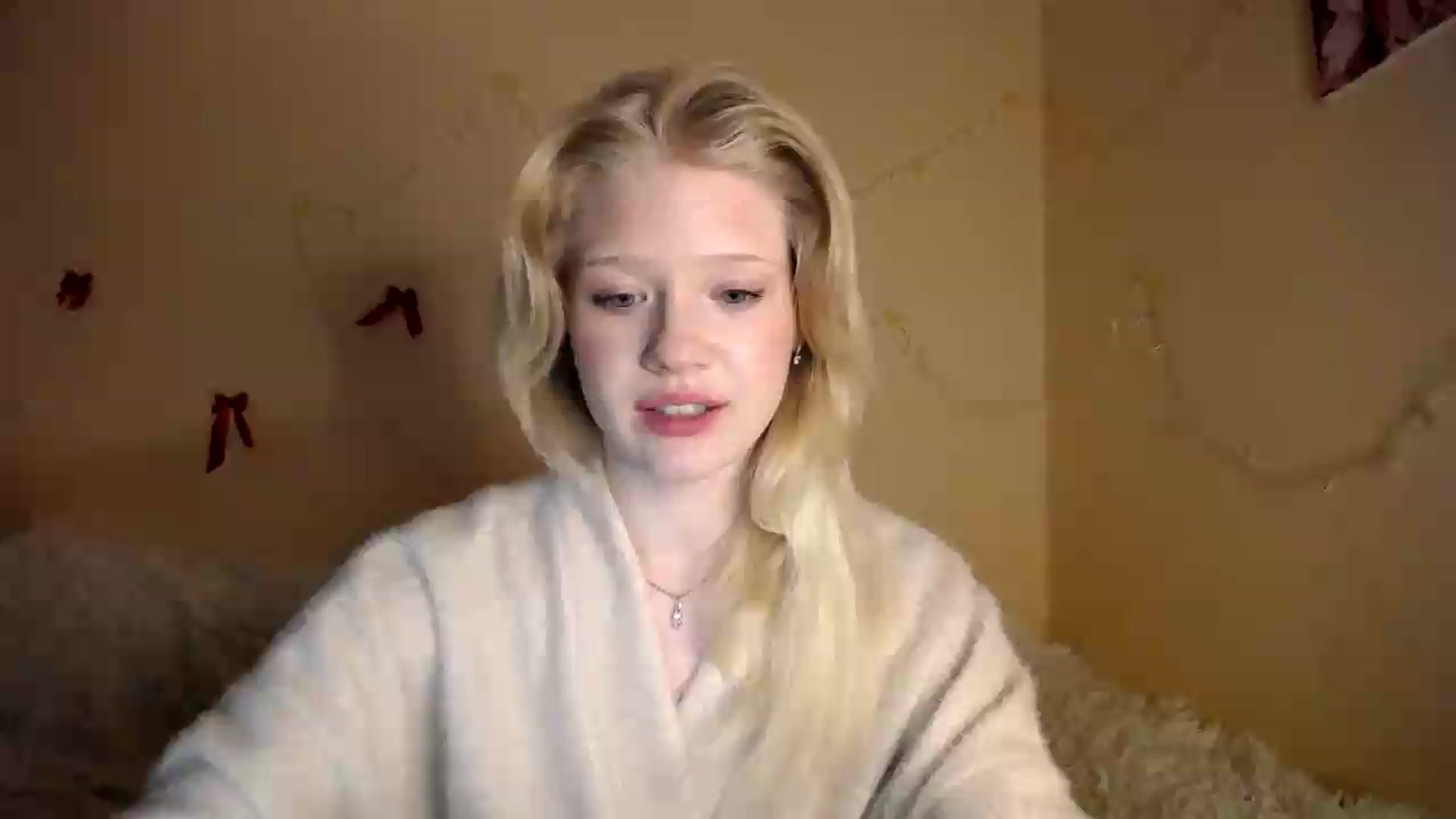 Gallery image thumbnail from Angel_baby's myfreecams stream on, 08/14/2026, 21:37 image 1 of 20