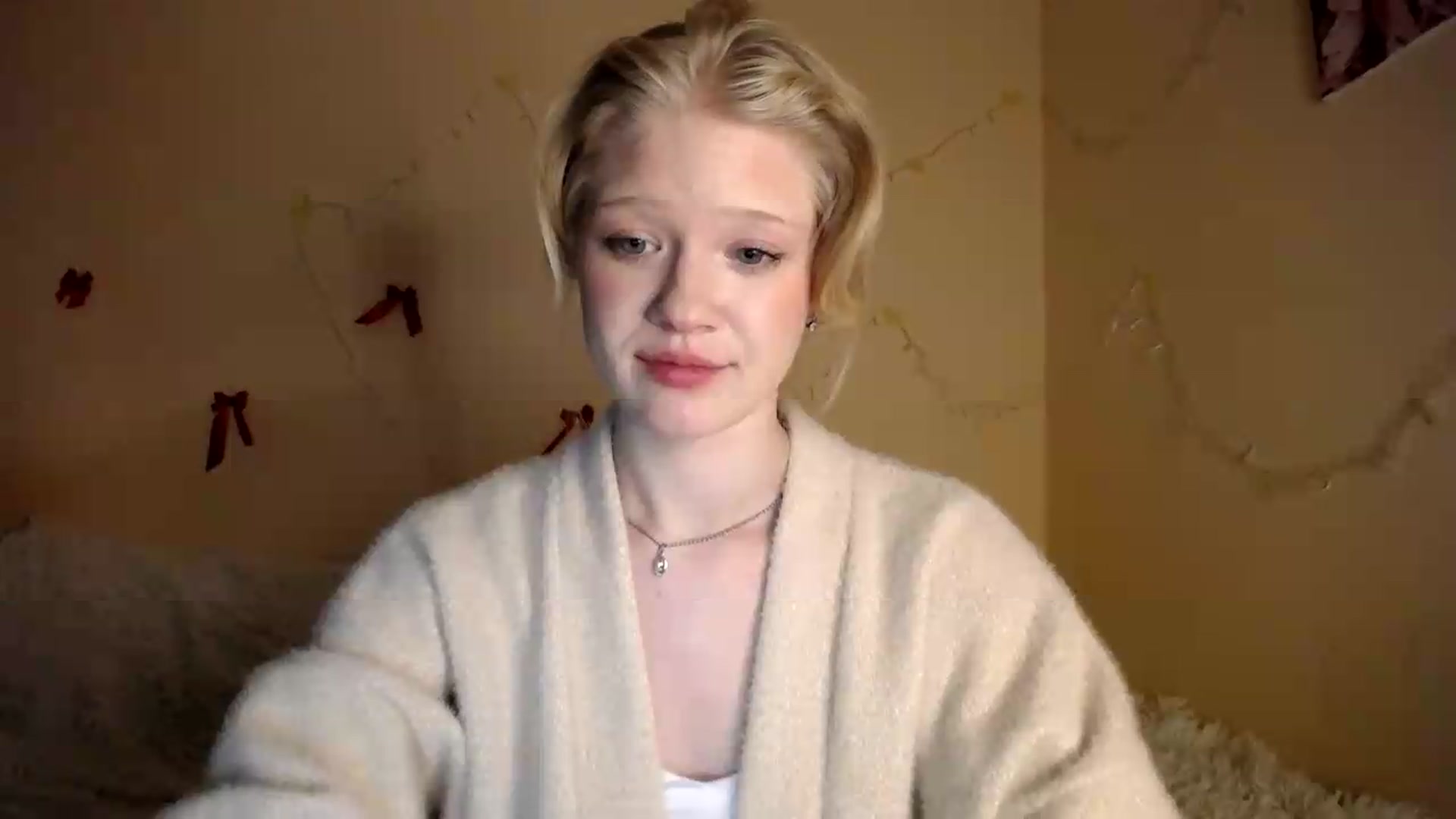 Gallery image thumbnail from Angel_baby's myfreecams stream on, 08/14/2026, 21:37 image 12 of 20