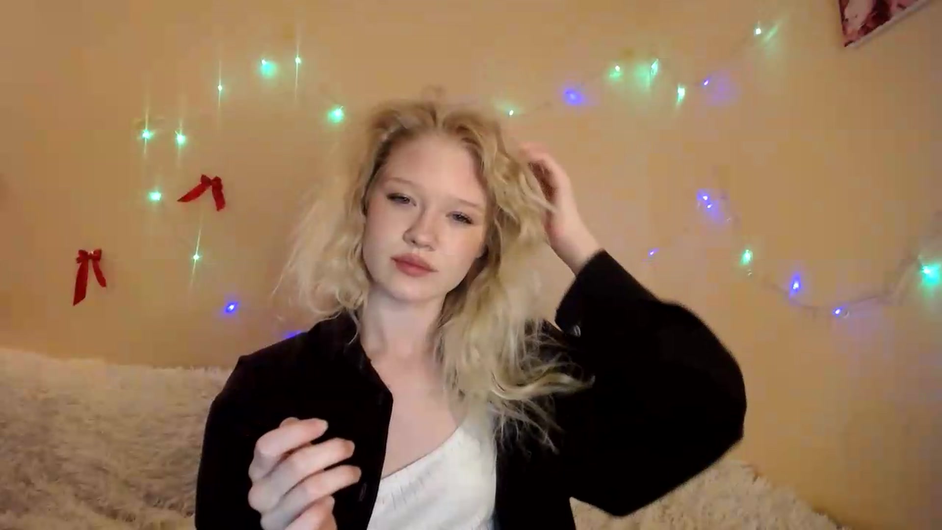 Gallery image thumbnail from Angel_baby's myfreecams stream on, 08/15/2026, 18:26 image 19 of 20