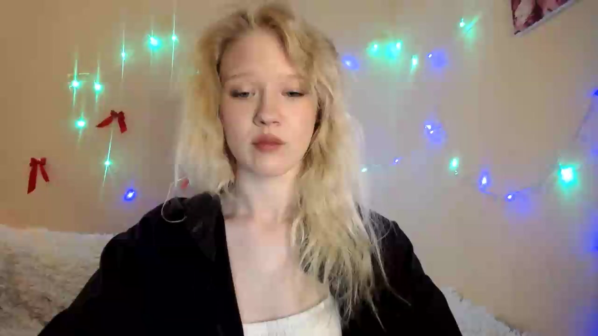 Gallery image thumbnail from Angel_baby's myfreecams stream on, 08/15/2026, 18:26 image 1 of 20
