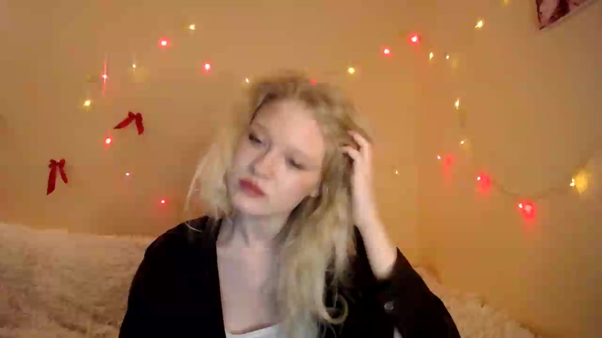 Gallery image thumbnail from Angel_baby's myfreecams stream on, 08/15/2026, 18:26 image 13 of 20