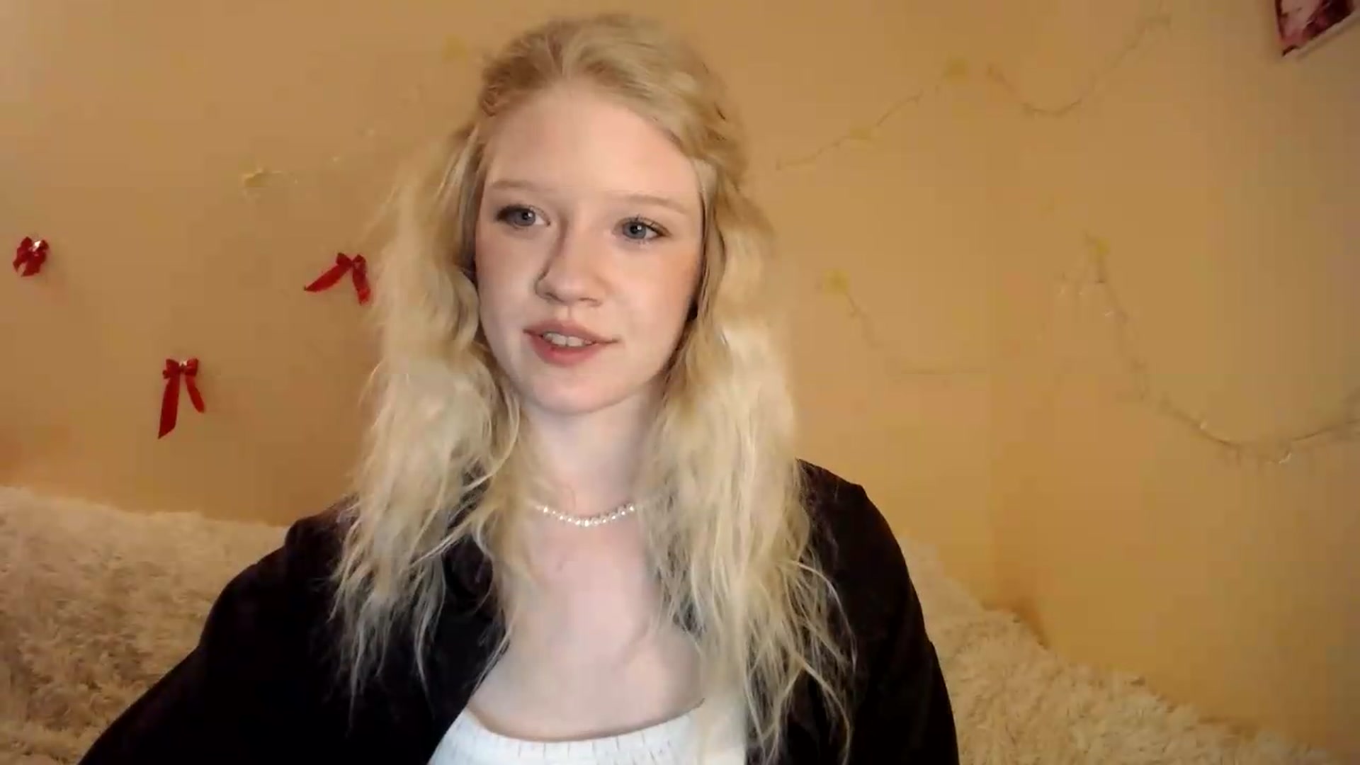 Gallery image thumbnail from Angel_baby's myfreecams stream on, 08/15/2026, 19:09 image 20 of 20
