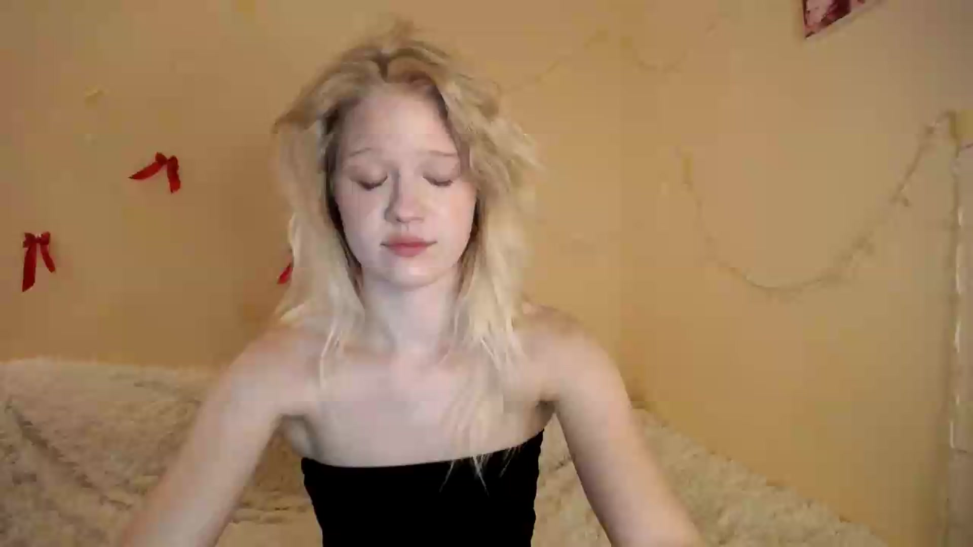 Gallery image thumbnail from Angel_baby's myfreecams stream on, 08/16/2026, 21:03 image 19 of 20
