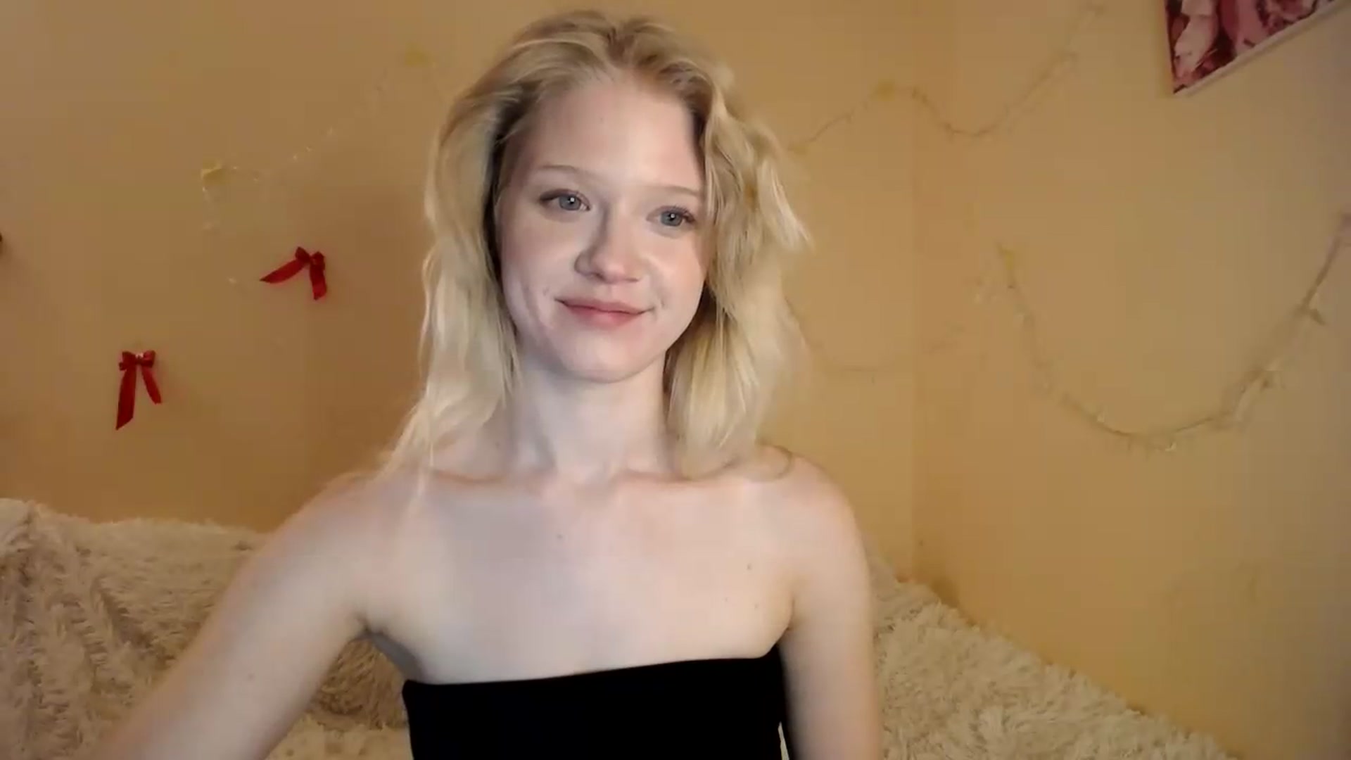 Gallery image thumbnail from Angel_baby's myfreecams stream on, 08/16/2026, 22:12 image 15 of 20