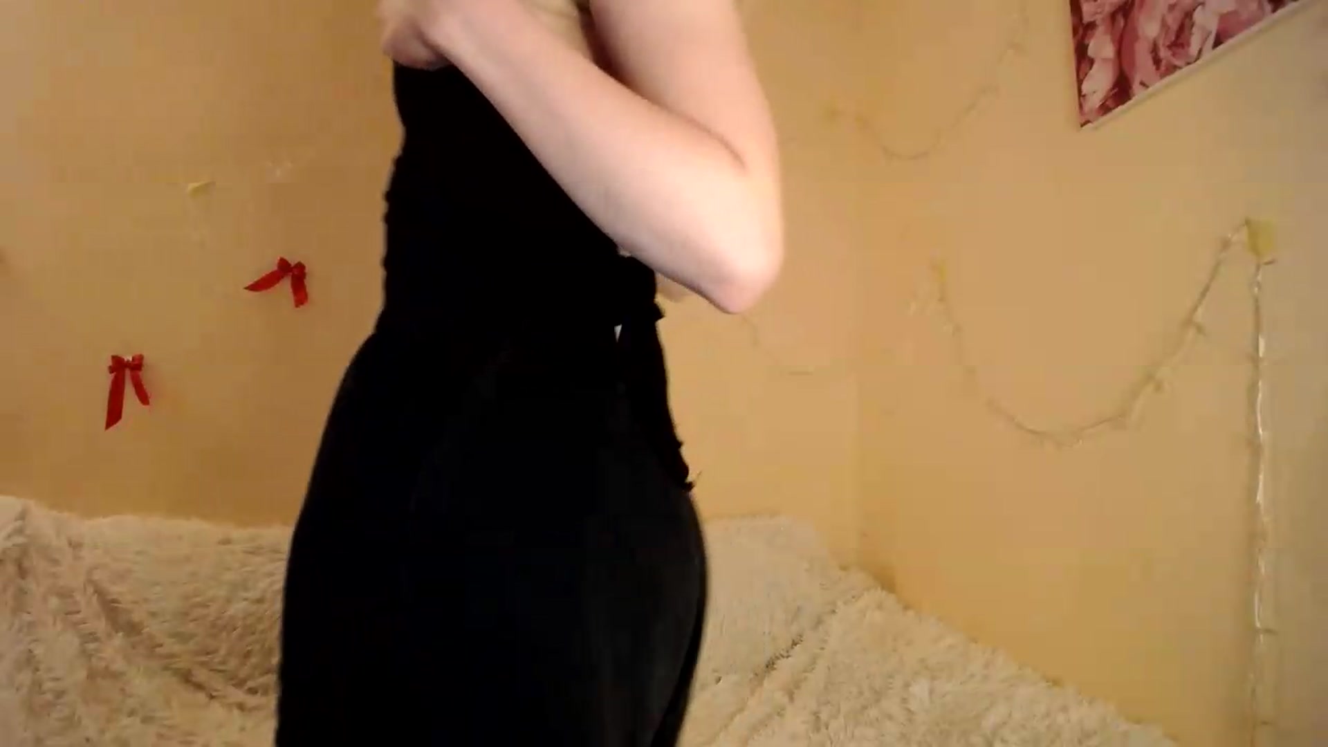 Gallery image thumbnail from Angel_baby's myfreecams stream on, 08/16/2026, 22:12 image 2 of 20