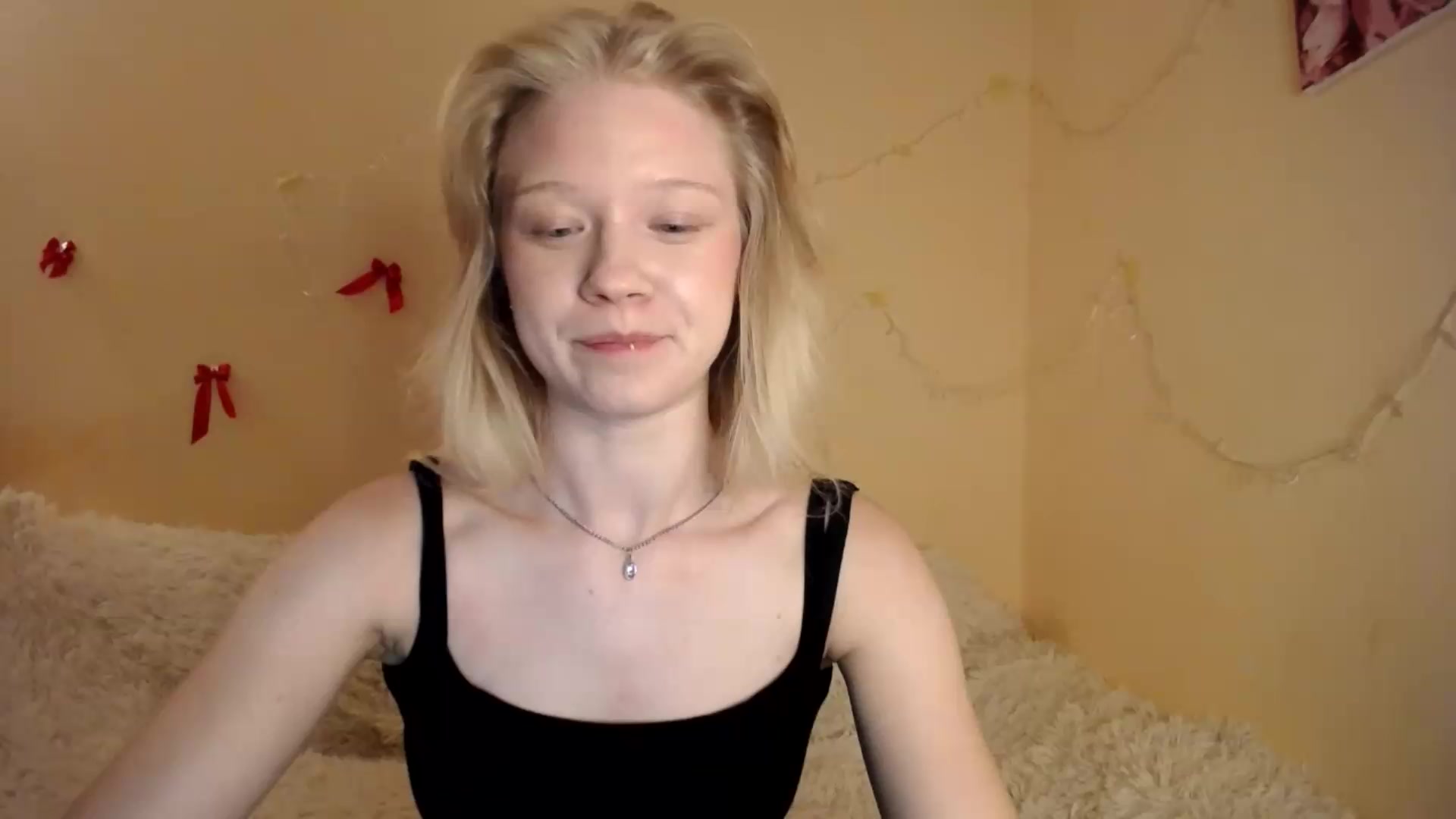 Gallery image thumbnail from Angel_baby's myfreecams stream on, 08/20/2026, 19:56 image 16 of 20