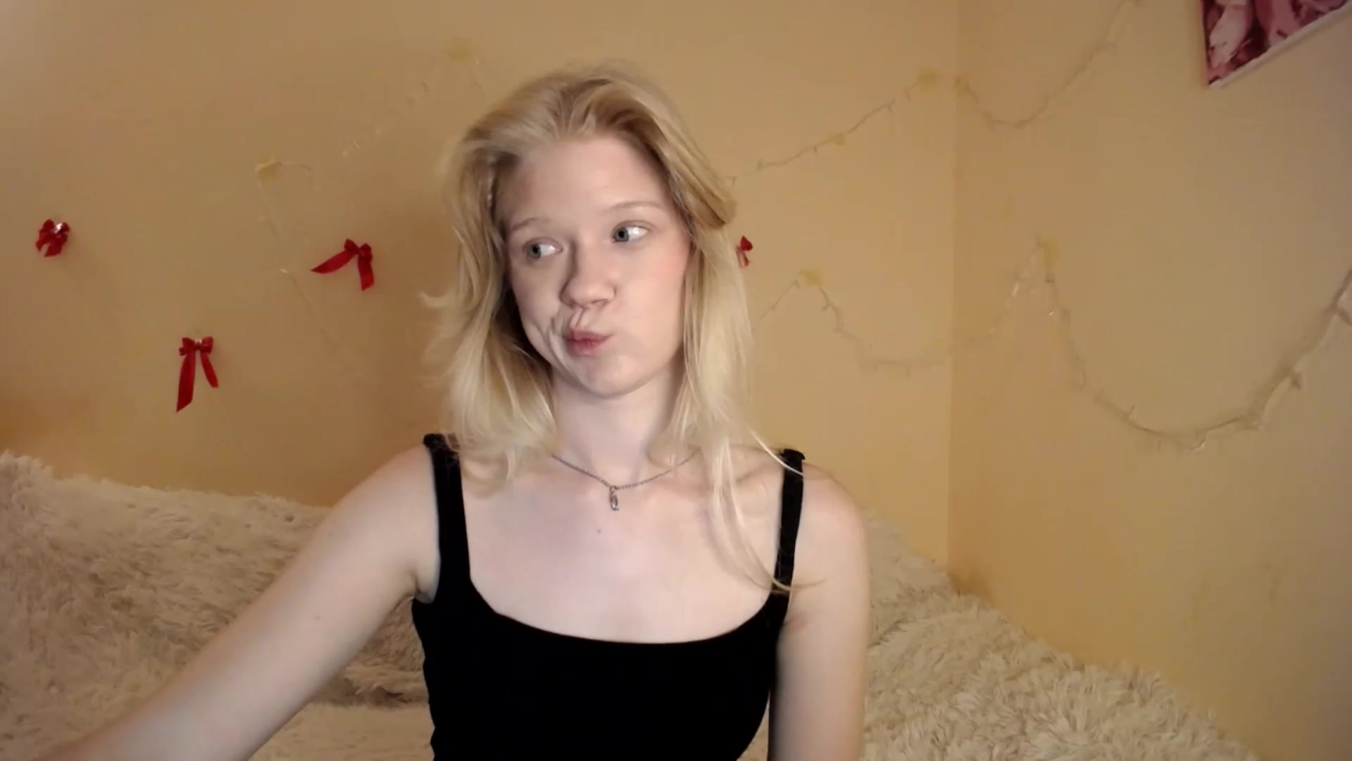 Gallery image thumbnail from Angel_baby's myfreecams stream on, 08/20/2026, 20:10 image 5 of 20