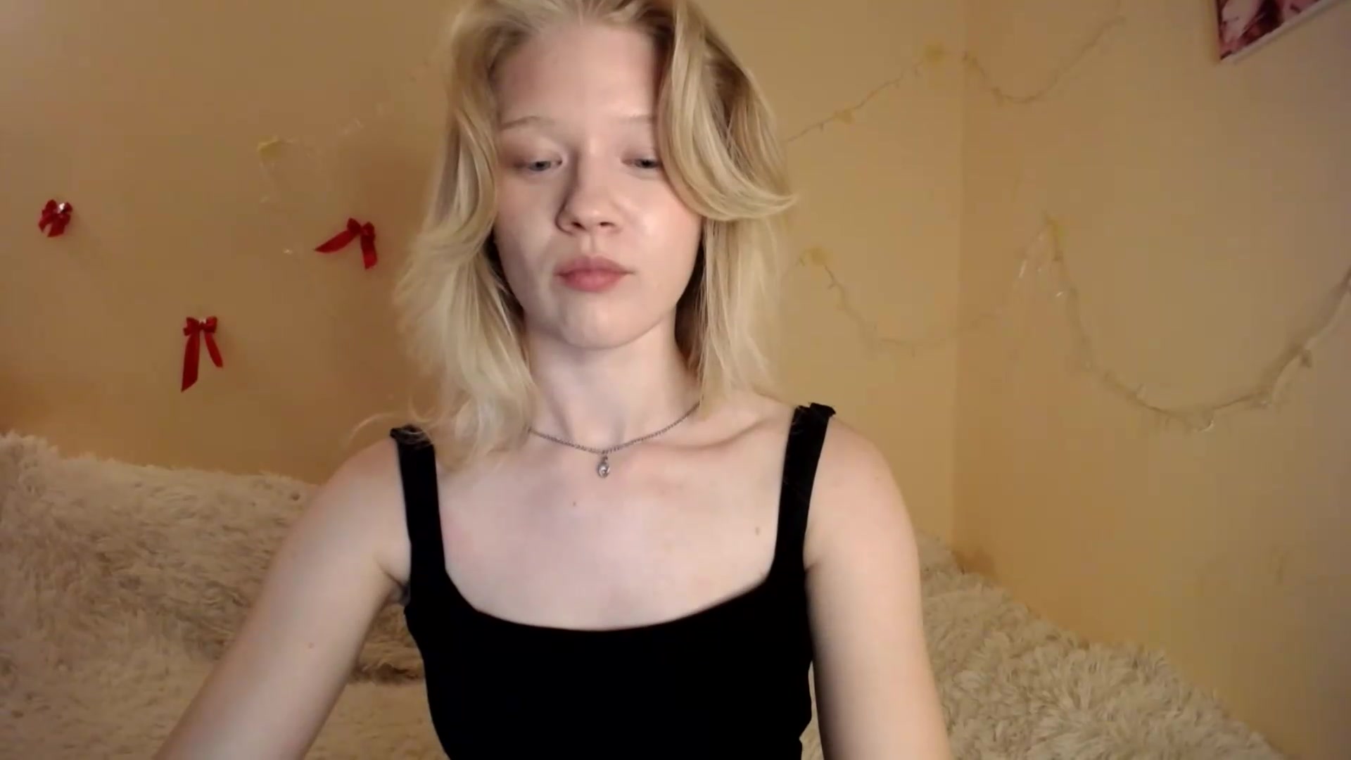 Gallery image thumbnail from Angel_baby's myfreecams stream on, 08/20/2026, 20:10 image 13 of 20