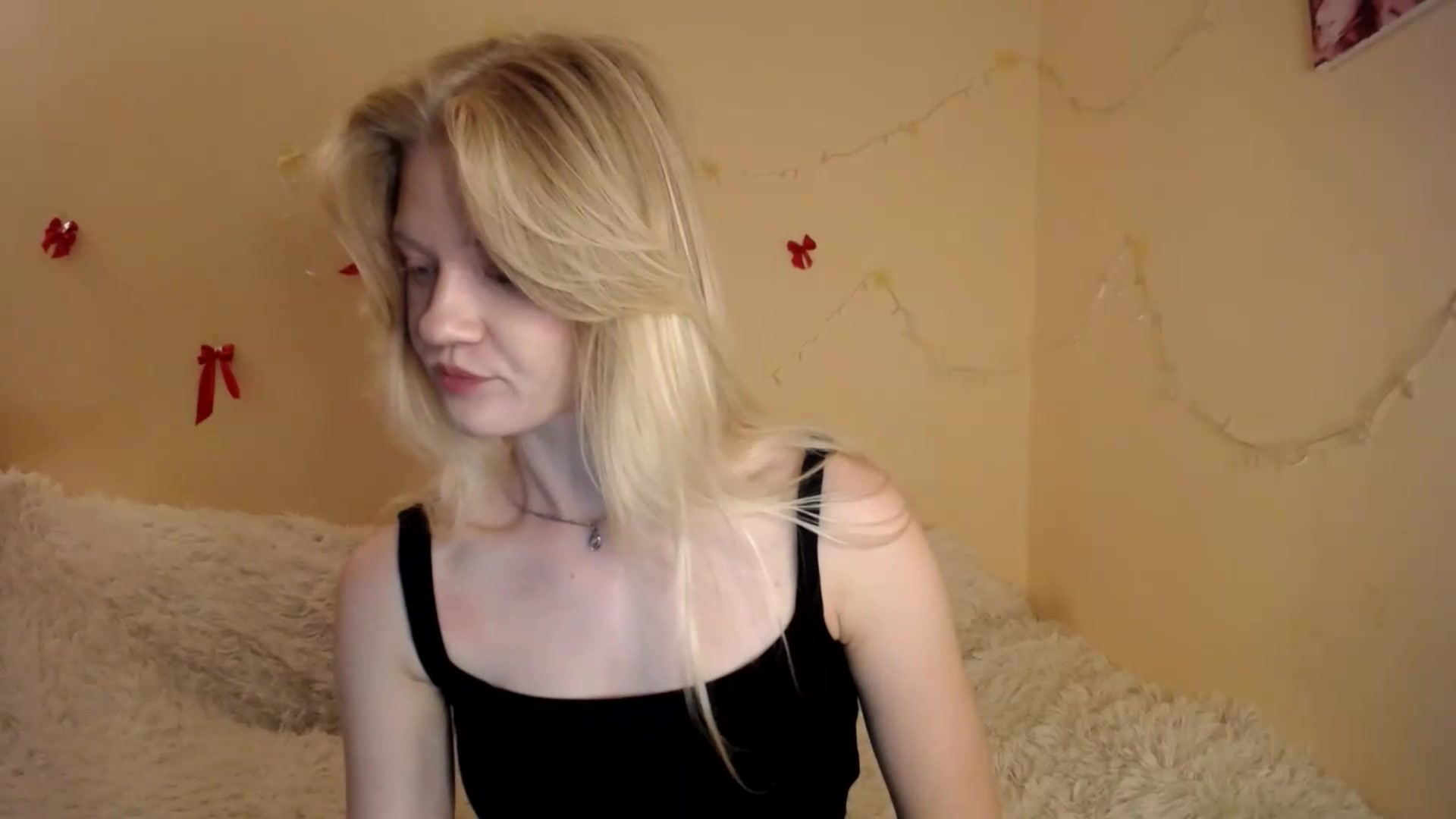 Gallery image thumbnail from Angel_baby's myfreecams stream on, 08/20/2026, 20:10 image 10 of 20