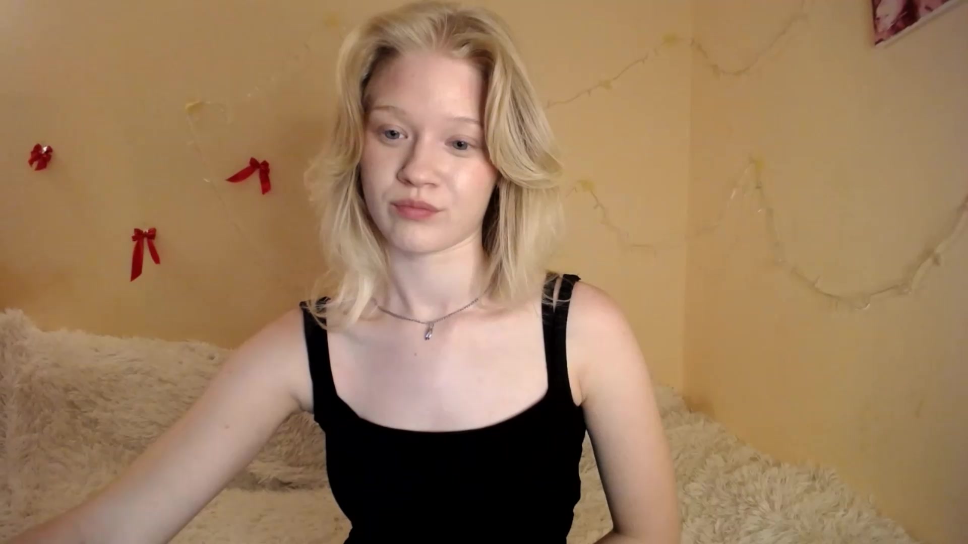 Gallery image thumbnail from Angel_baby's myfreecams stream on, 08/20/2026, 20:10 image 19 of 20