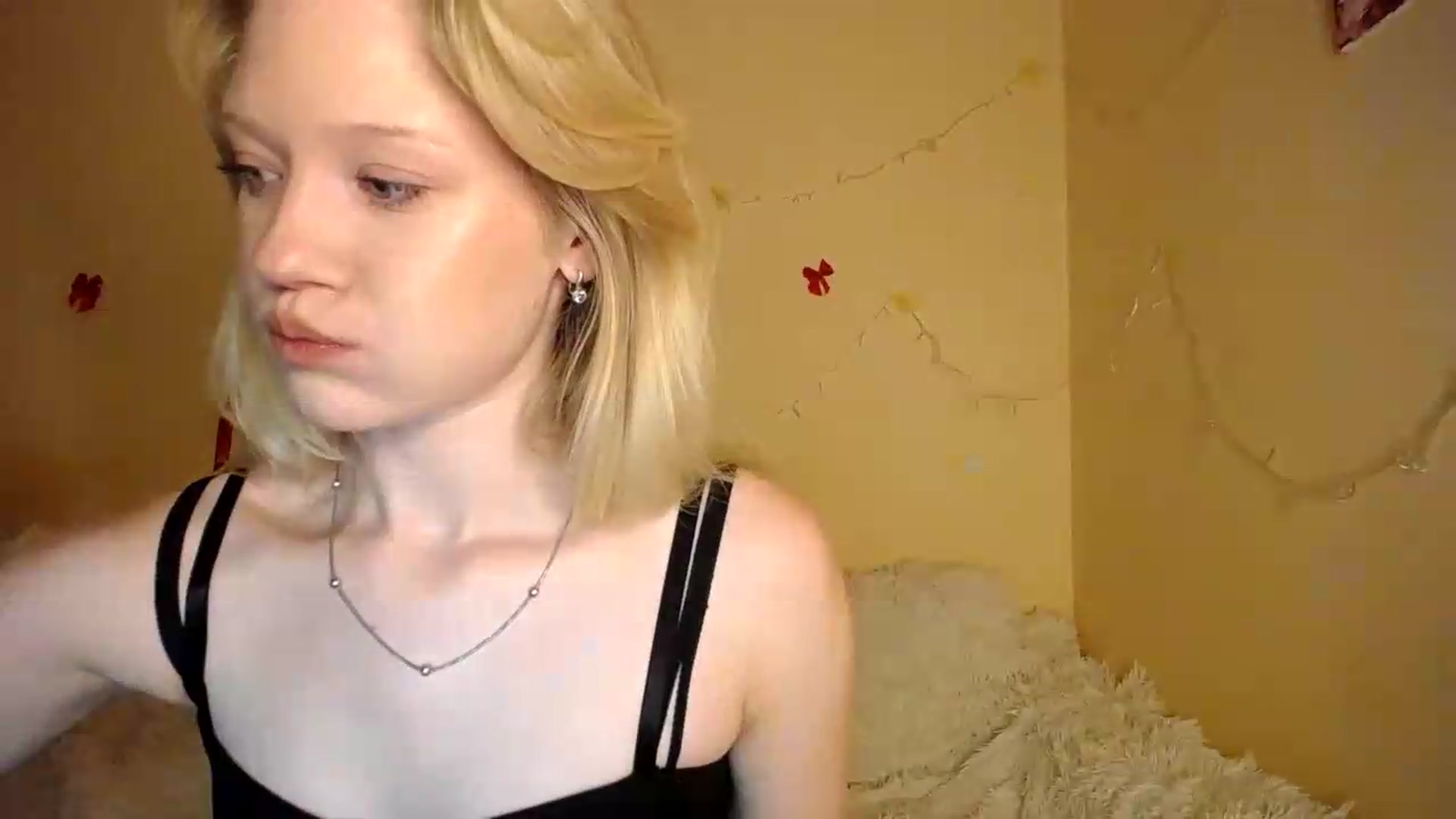 Gallery image thumbnail from Angel_baby's myfreecams stream on, 08/21/2026, 21:35 image 20 of 20
