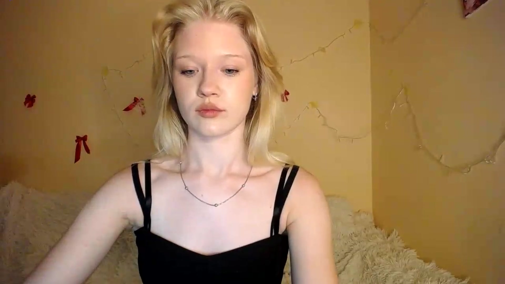 Gallery image thumbnail from Angel_baby's myfreecams stream on, 08/21/2026, 21:35 image 12 of 20