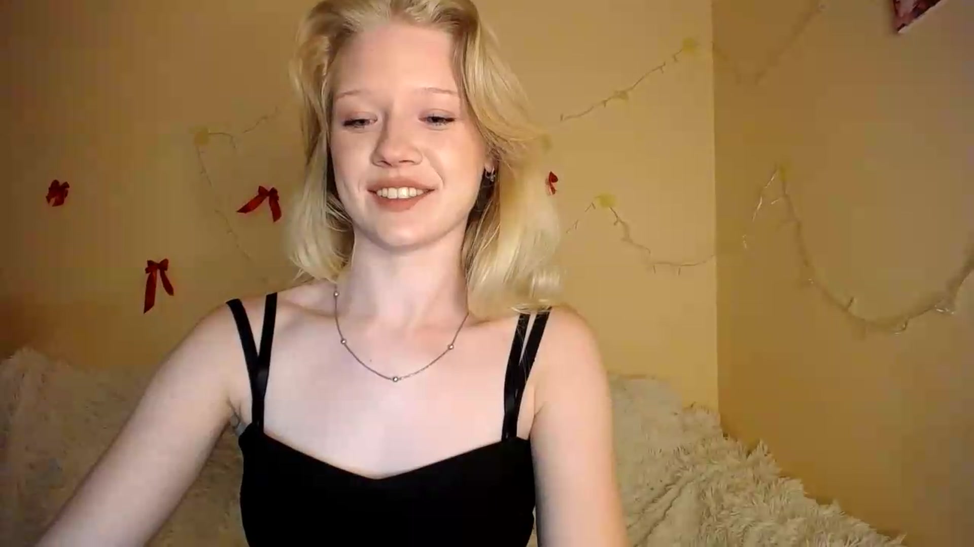 Gallery image thumbnail from Angel_baby's myfreecams stream on, 08/21/2026, 21:35 image 15 of 20