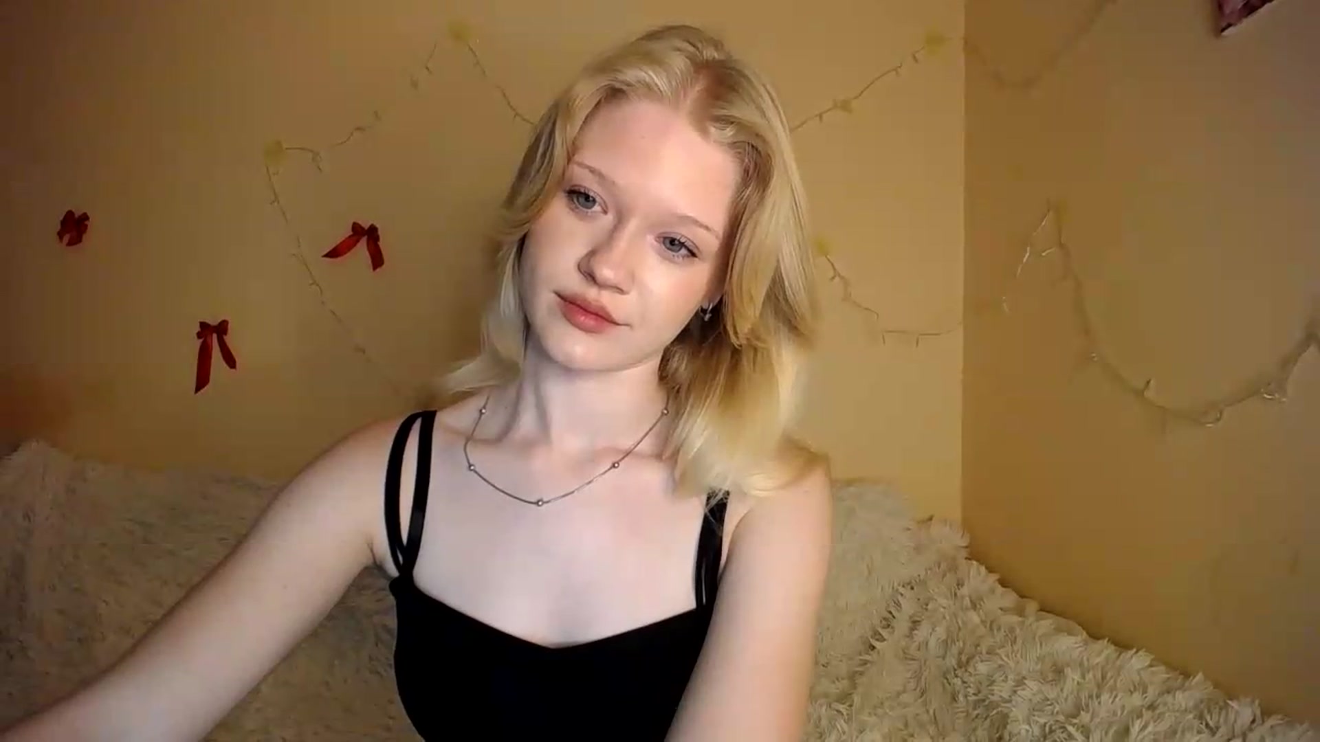 Gallery image thumbnail from Angel_baby's myfreecams stream on, 08/21/2026, 22:30 image 17 of 20