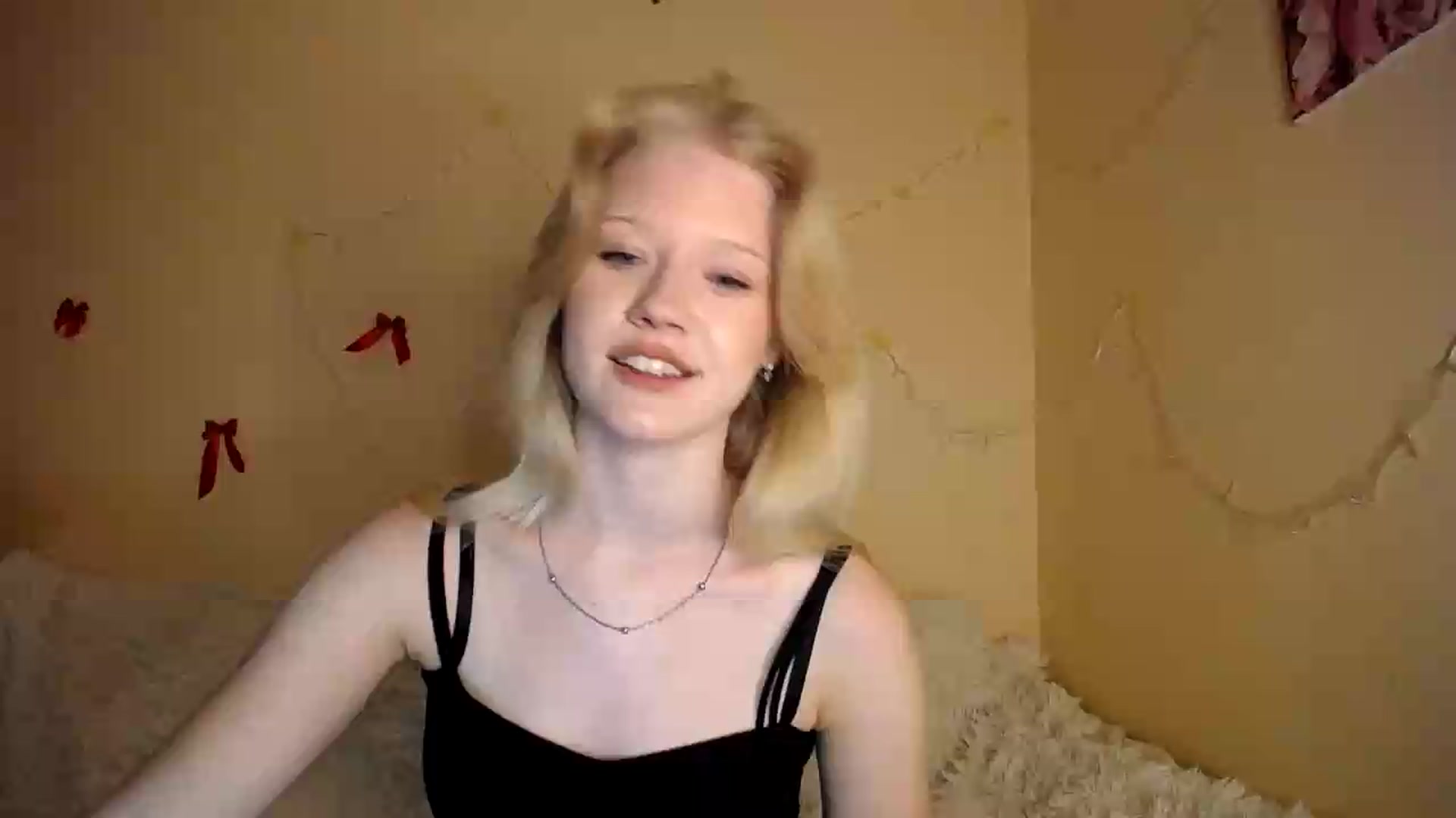 Gallery image thumbnail from Angel_baby's myfreecams stream on, 08/21/2026, 22:30 image 5 of 20
