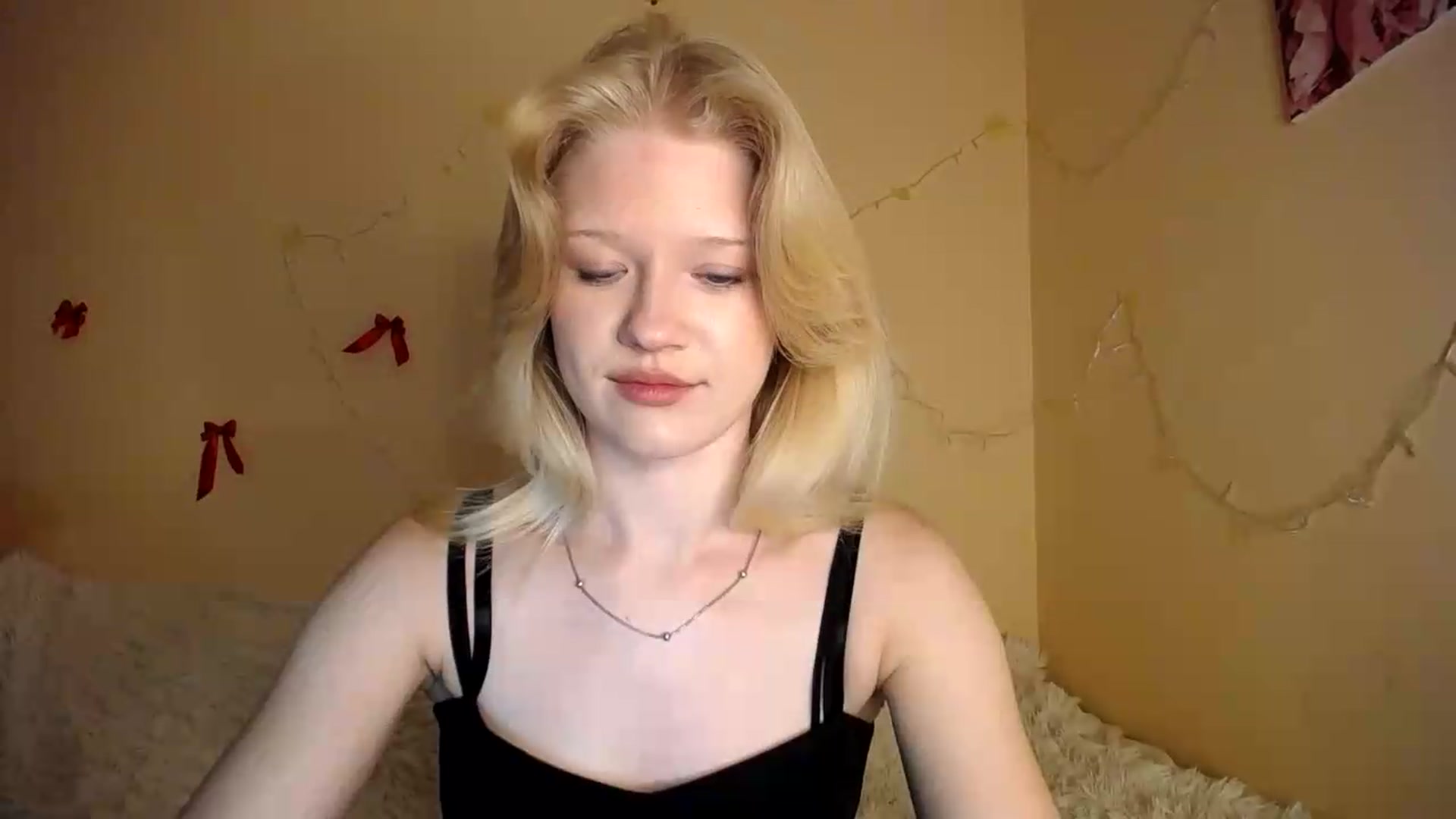 Gallery image thumbnail from Angel_baby's myfreecams stream on, 08/21/2026, 22:30 image 6 of 20
