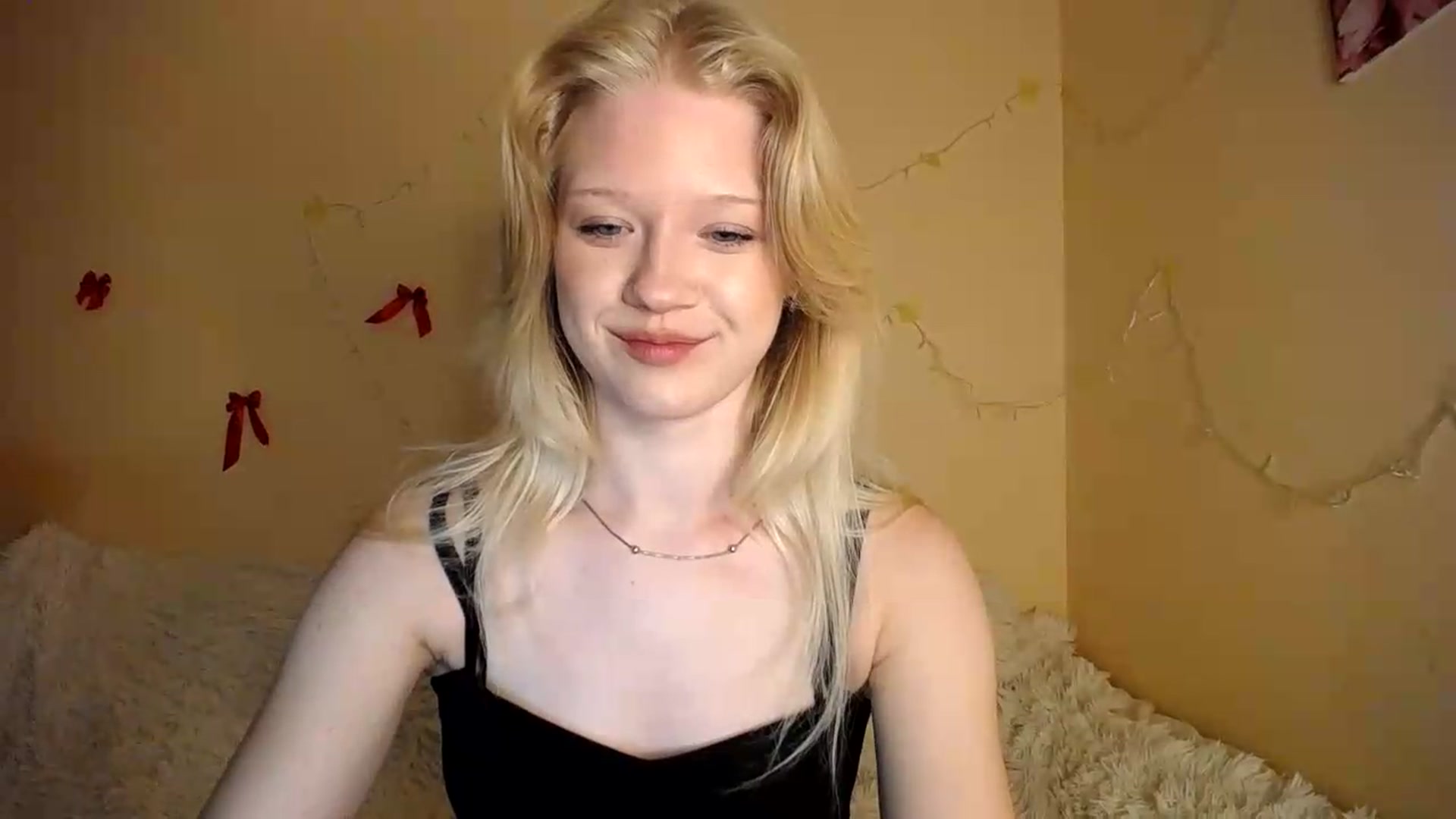 Gallery image thumbnail from Angel_baby's myfreecams stream on, 08/21/2026, 22:54 image 8 of 20