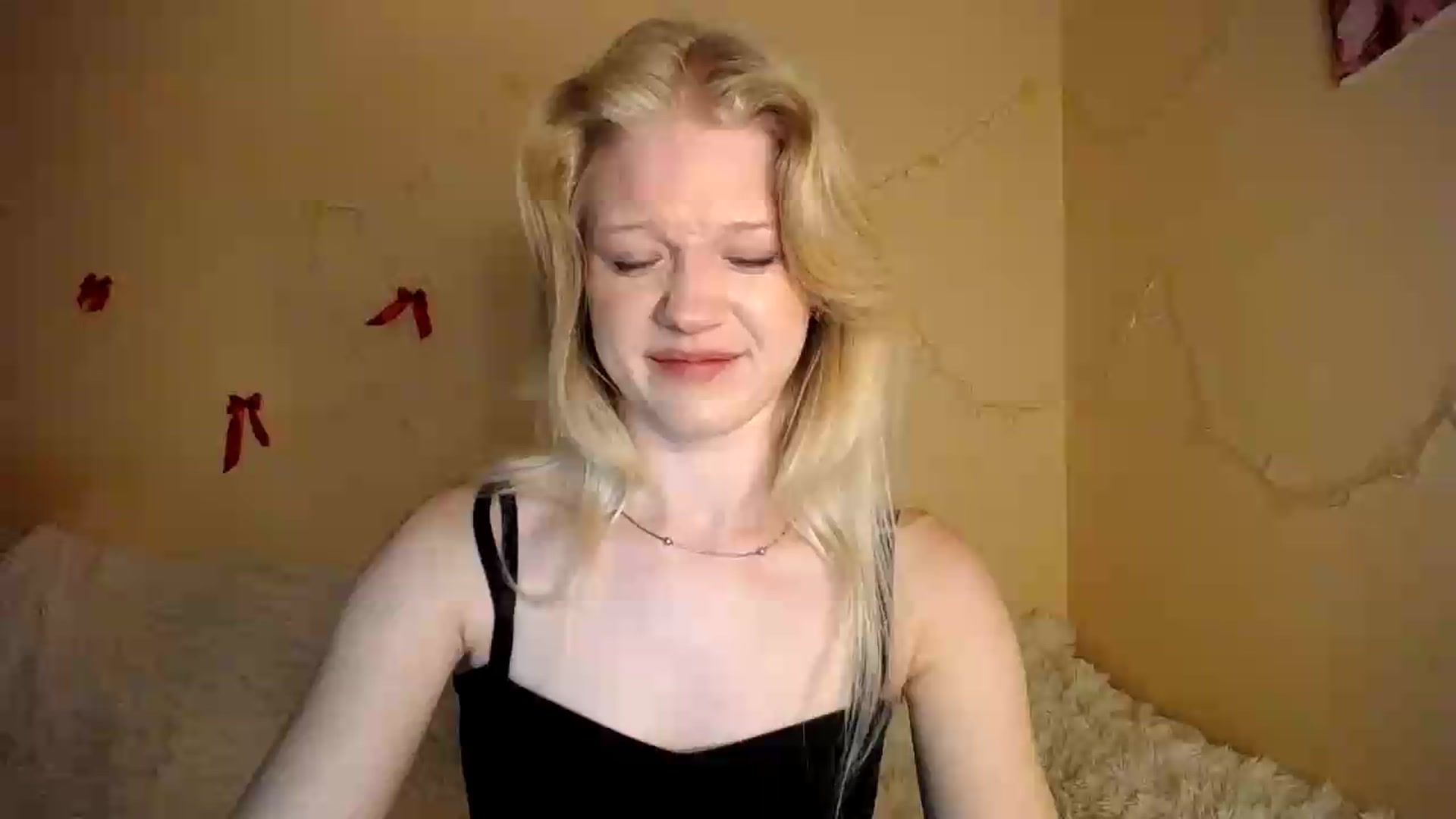 Gallery image thumbnail from Angel_baby's myfreecams stream on, 08/21/2026, 22:54 image 6 of 20