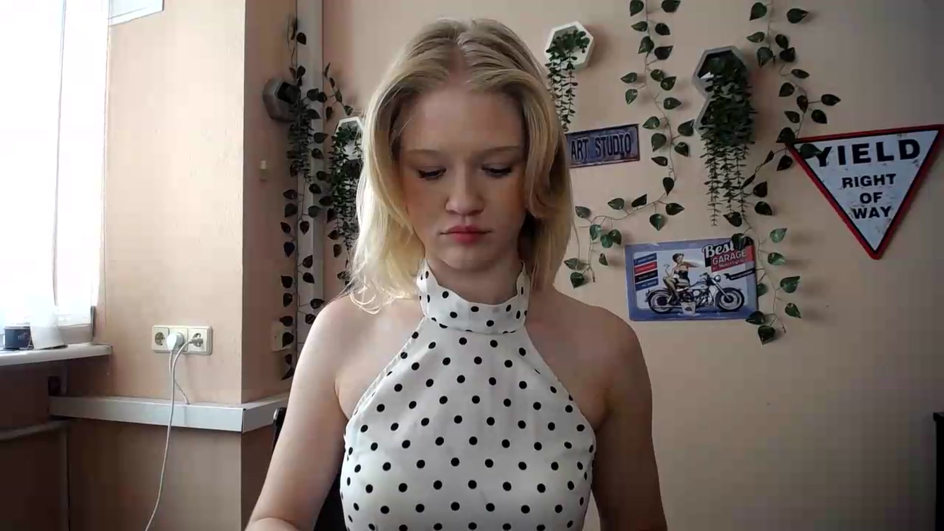 Gallery image thumbnail from Angel_baby's myfreecams stream on, 08/22/2026, 14:10 image 7 of 20