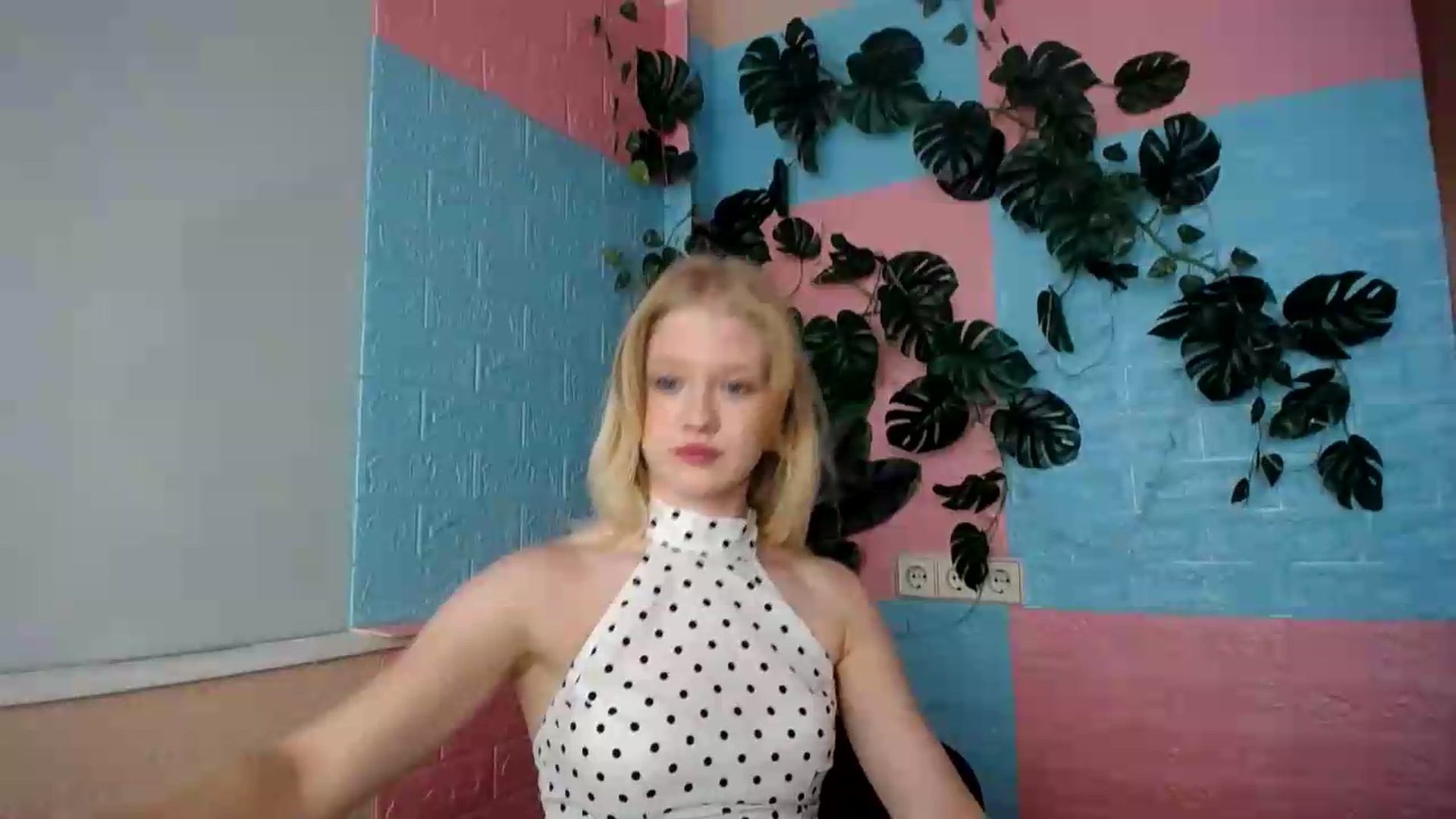 Gallery image thumbnail from Angel_baby's myfreecams stream on, 08/22/2026, 16:51 image 8 of 20