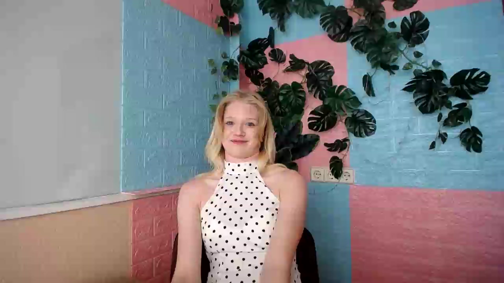 Gallery image thumbnail from Angel_baby's myfreecams stream on, 08/22/2026, 16:51 image 6 of 20