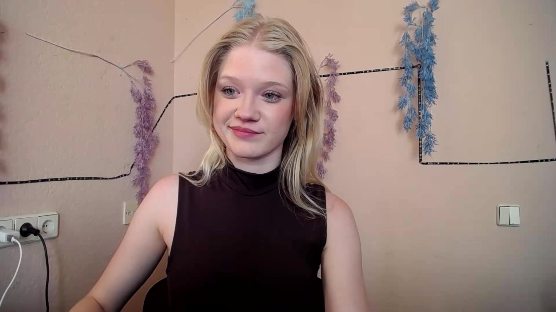 Gallery image thumbnail from Angel_baby's myfreecams stream on, 08/24/2026, 16:15 image 19 of 20