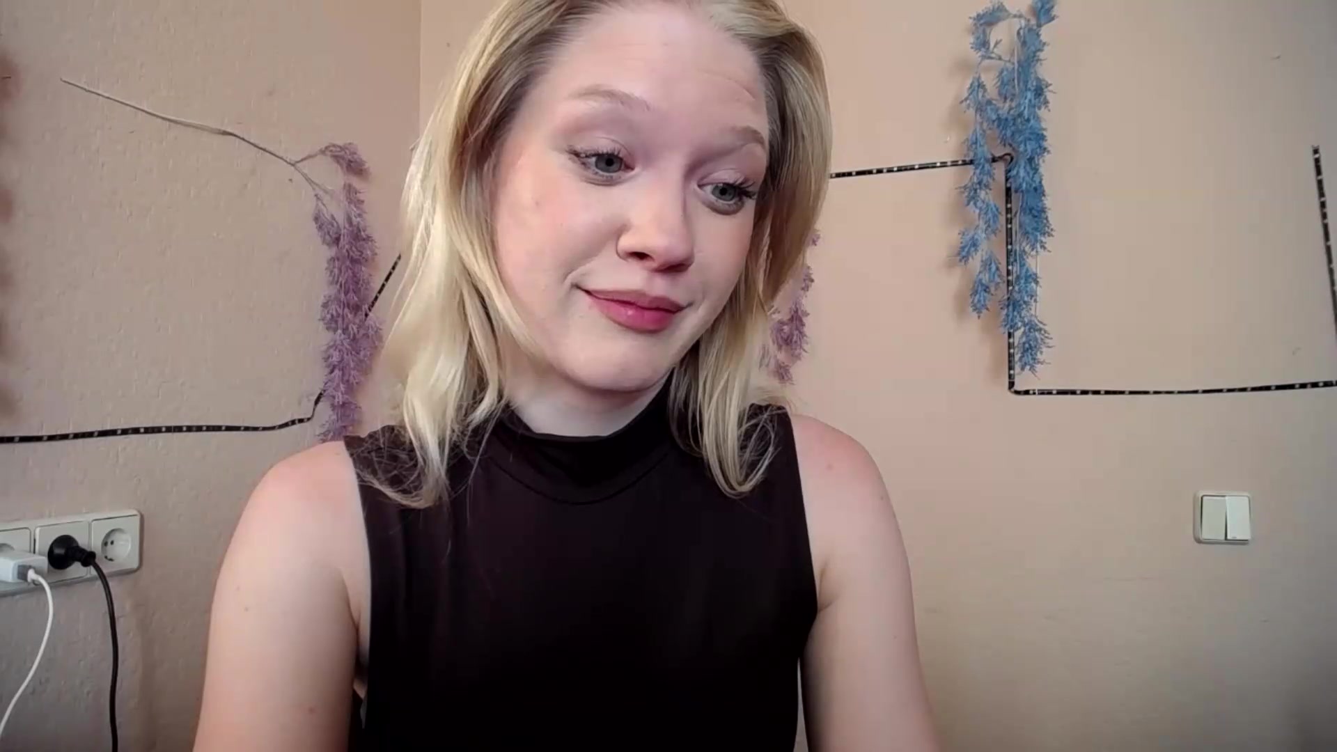 Gallery image thumbnail from Angel_baby's myfreecams stream on, 08/24/2026, 16:15 image 13 of 20