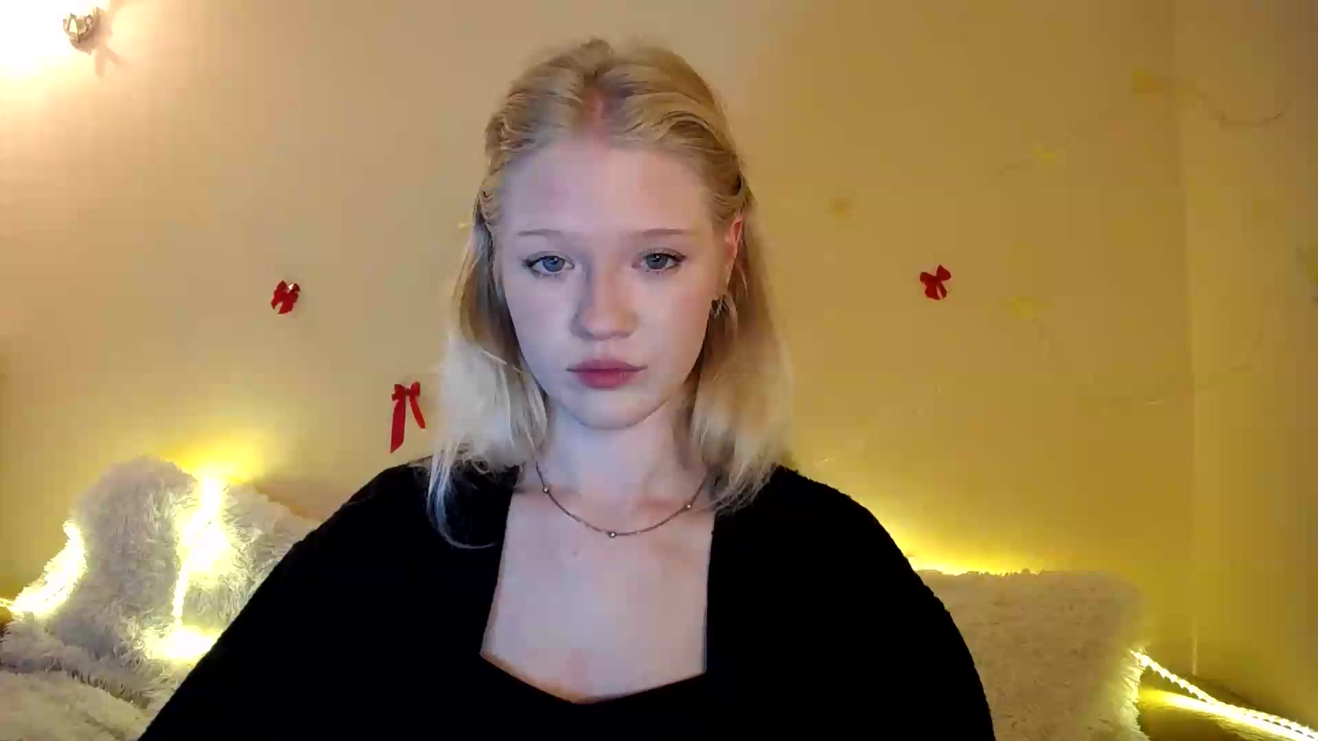 Gallery image thumbnail from Angel_baby's myfreecams stream on, 09/19/2026, 20:11 image 15 of 20