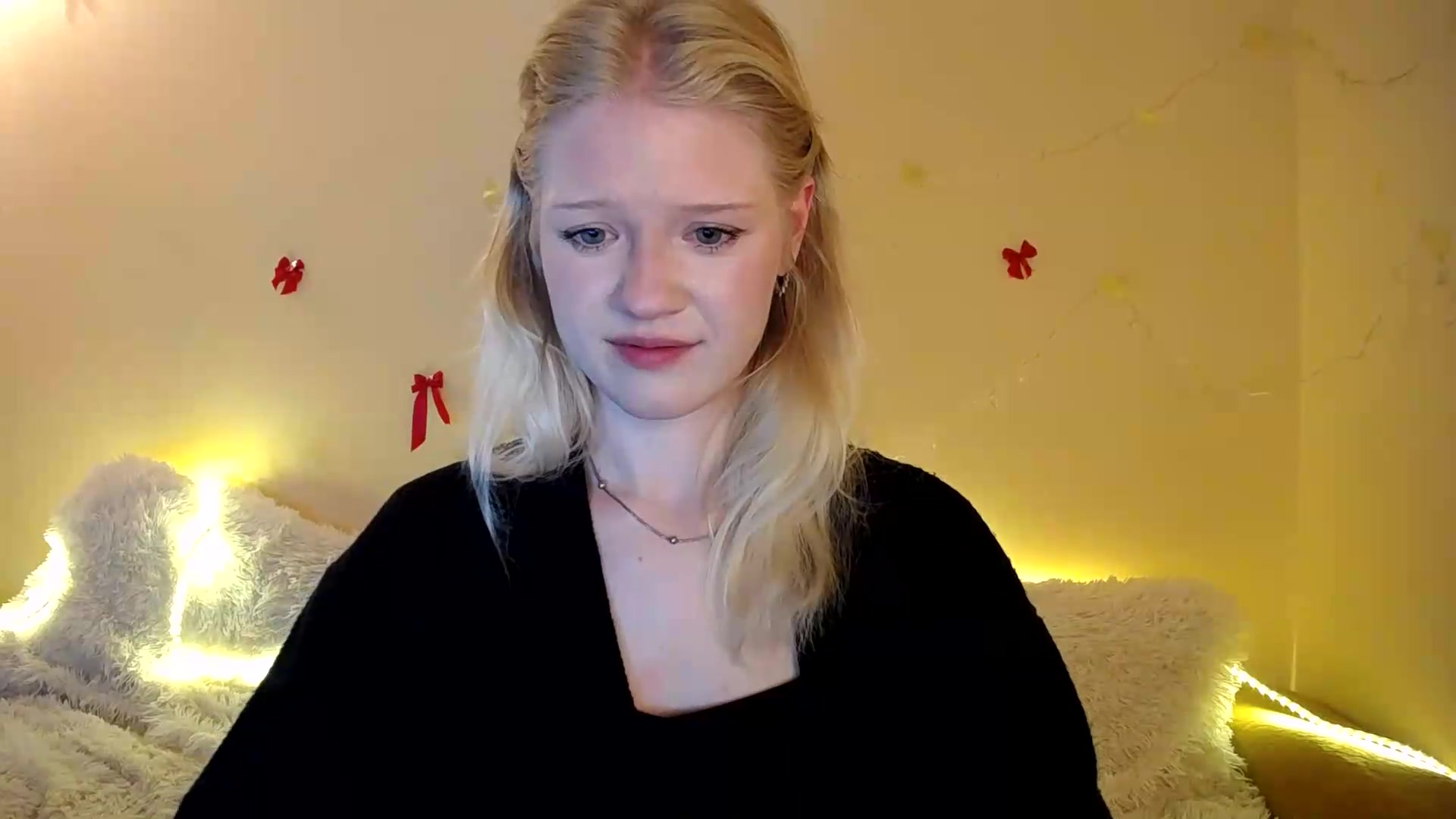 Gallery image thumbnail from Angel_baby's myfreecams stream on, 09/19/2026, 20:11 image 20 of 20