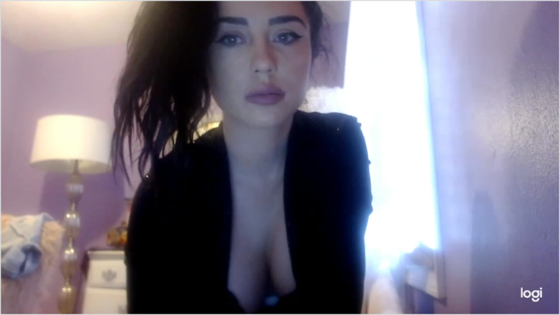 Gallery image thumbnail from Angel_baby124's myfreecams stream on, 12/03/2022, 21:15 image 5 of 20