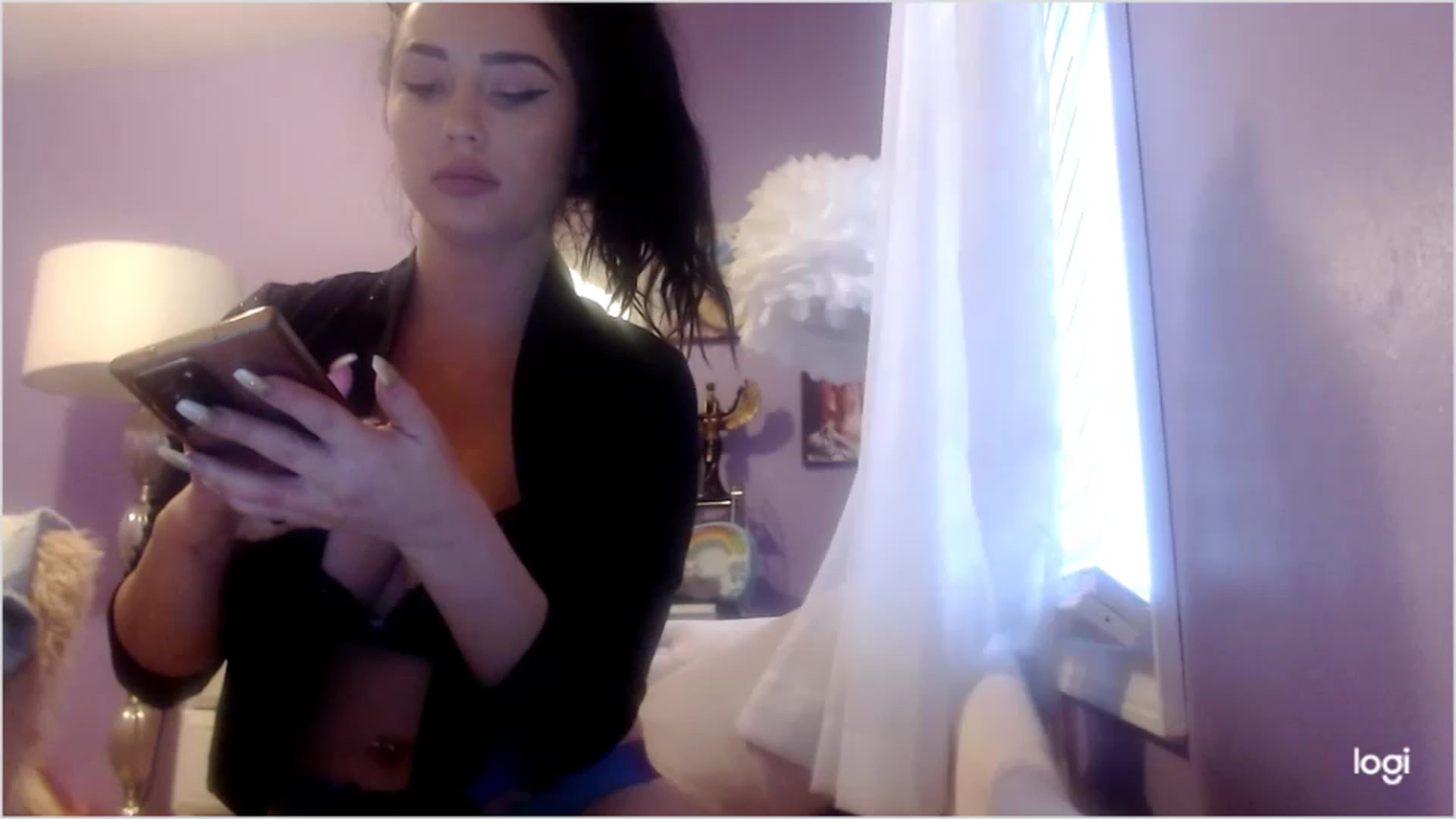 Gallery image thumbnail from Angel_baby124's myfreecams stream on, 12/03/2022, 21:15 image 14 of 20