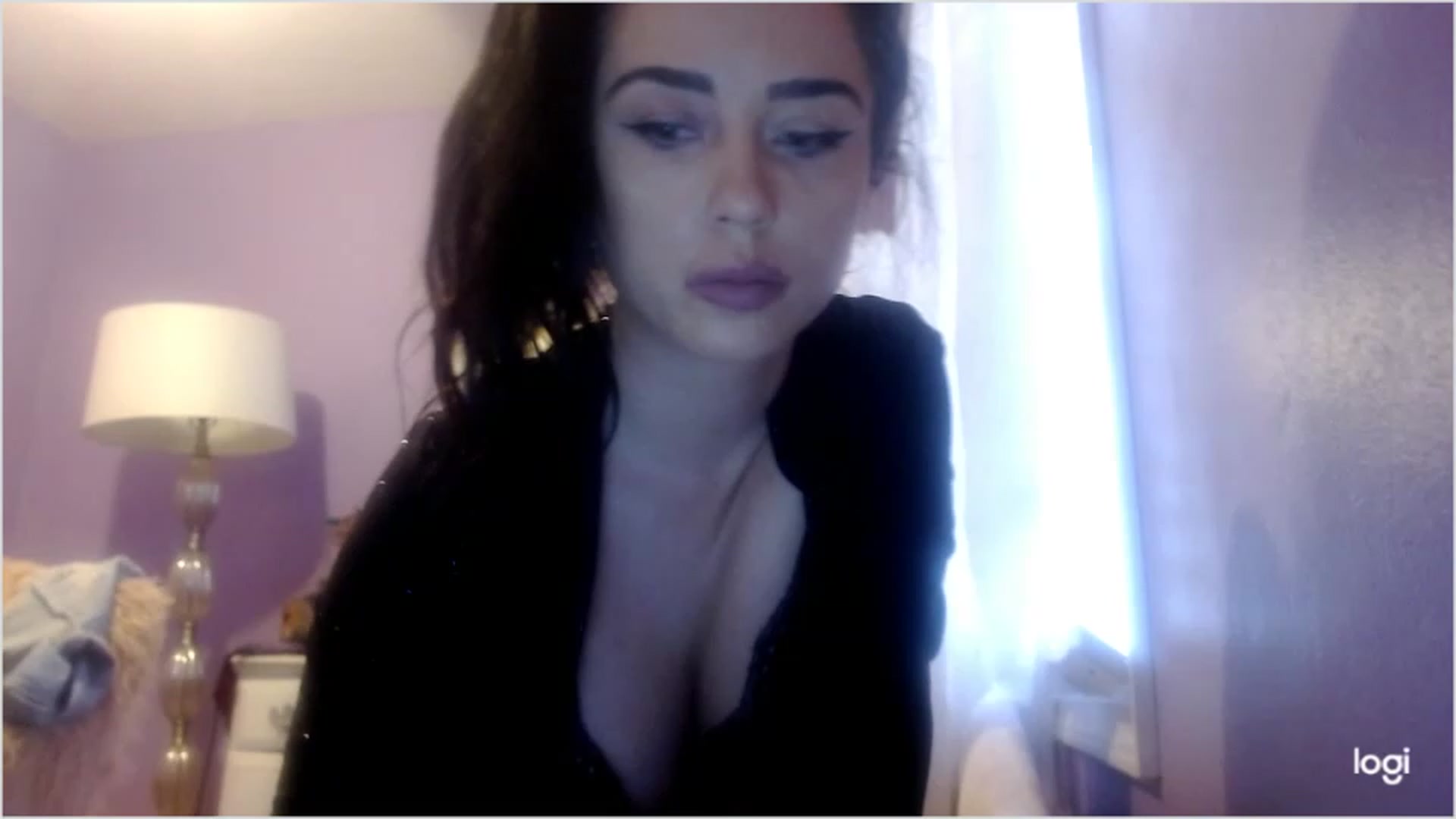 Gallery image thumbnail from Angel_baby124's myfreecams stream on, 12/03/2022, 21:15 image 7 of 20