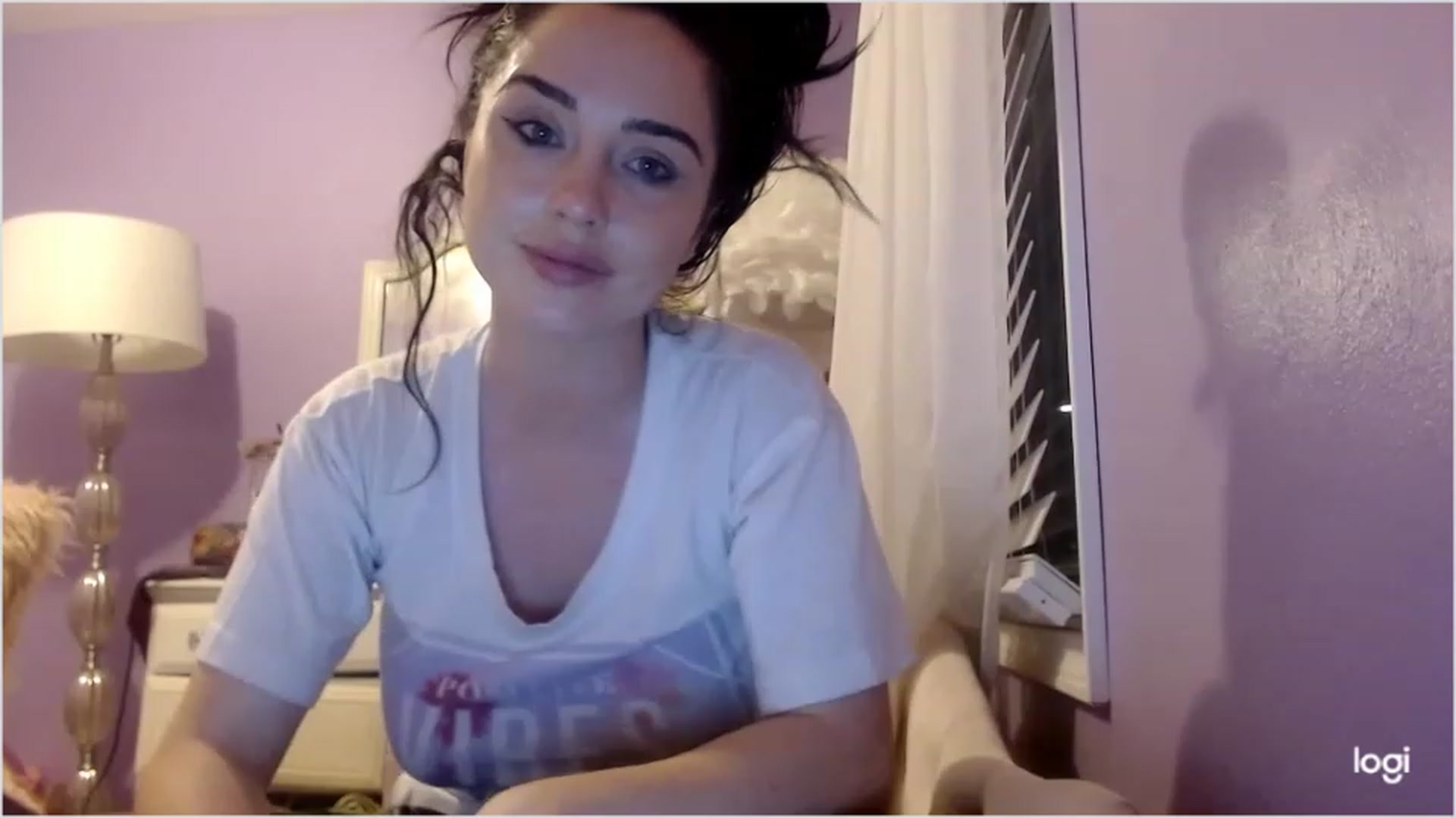 Gallery image thumbnail from Angel_baby124's myfreecams stream on, 12/07/2022, 01:50 image 13 of 20