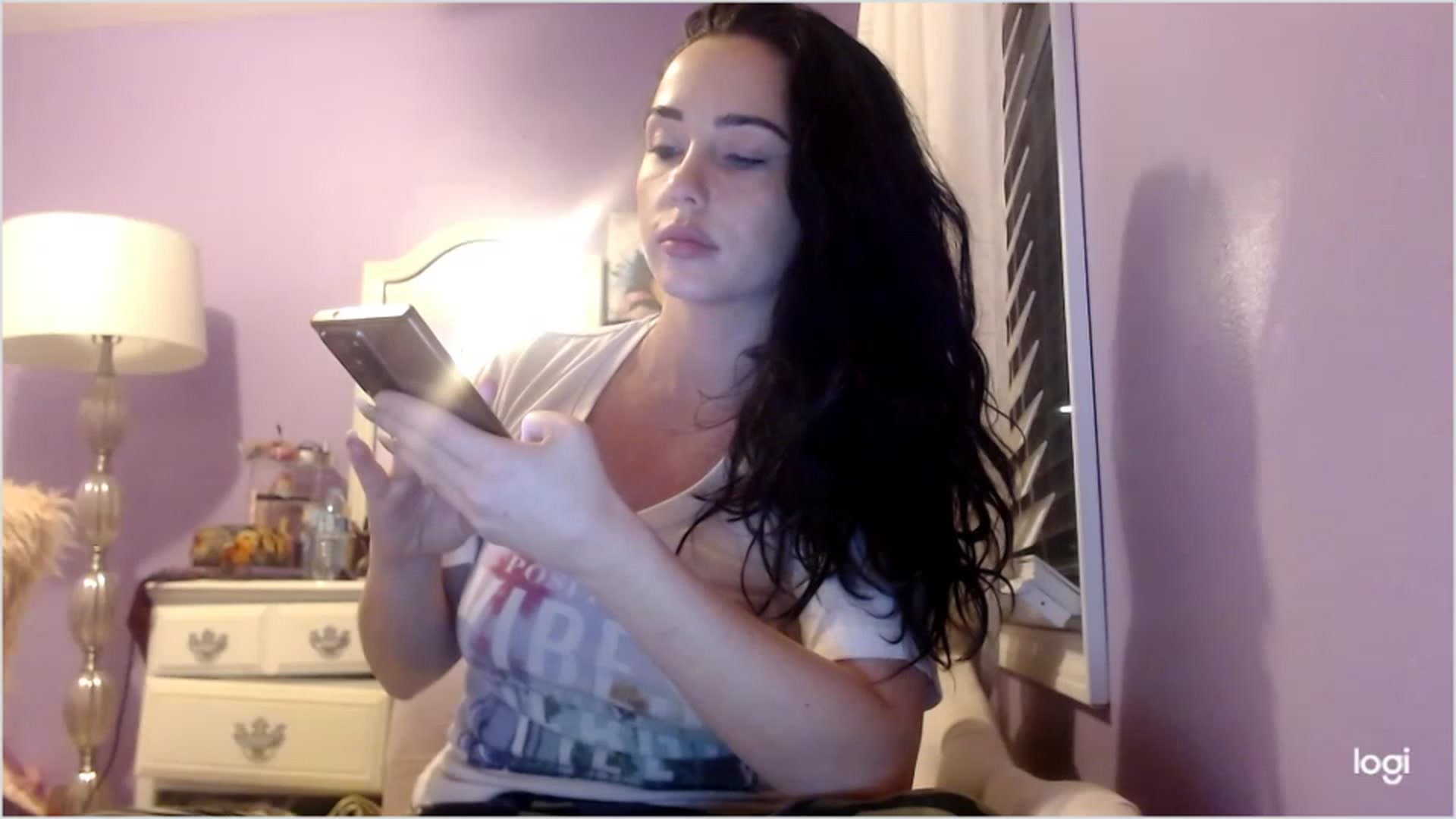Gallery image thumbnail from Angel_baby124's myfreecams stream on, 12/07/2022, 01:50 image 1 of 20