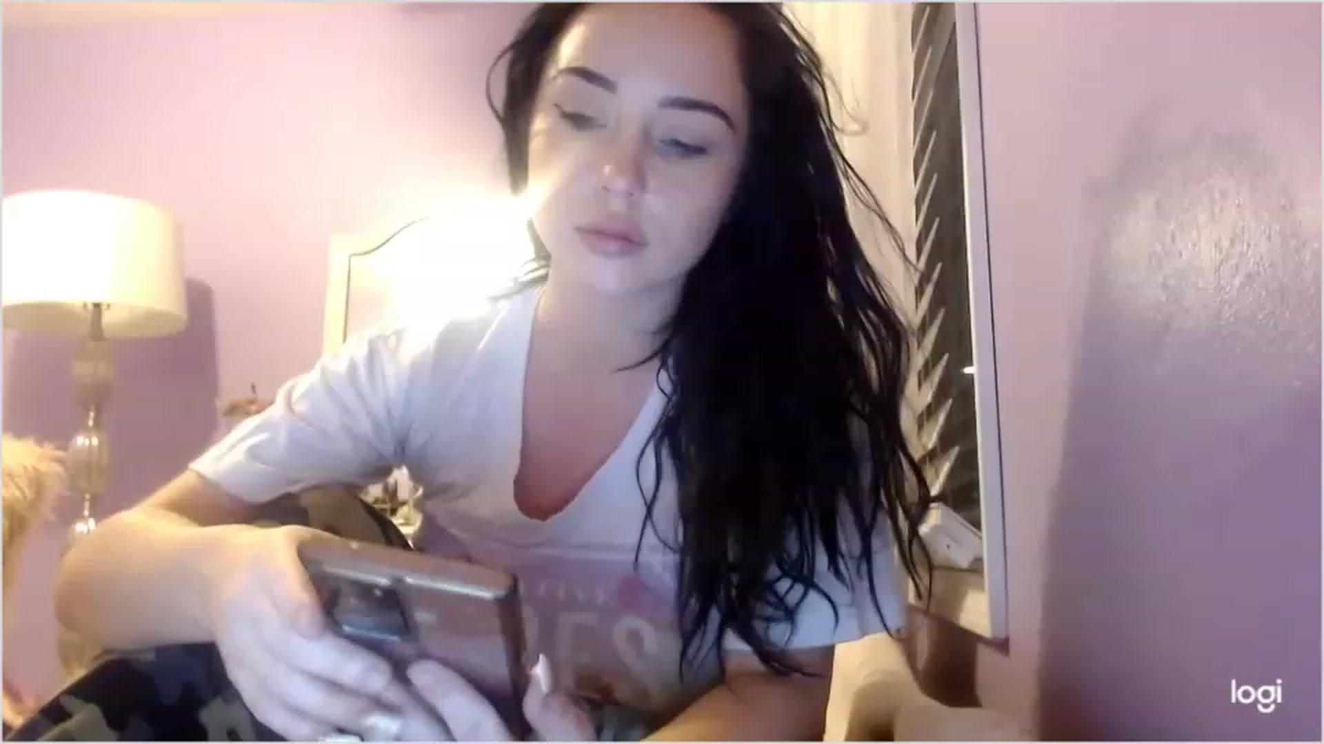 Gallery image thumbnail from Angel_baby124's myfreecams stream on, 12/07/2022, 01:50 image 11 of 20