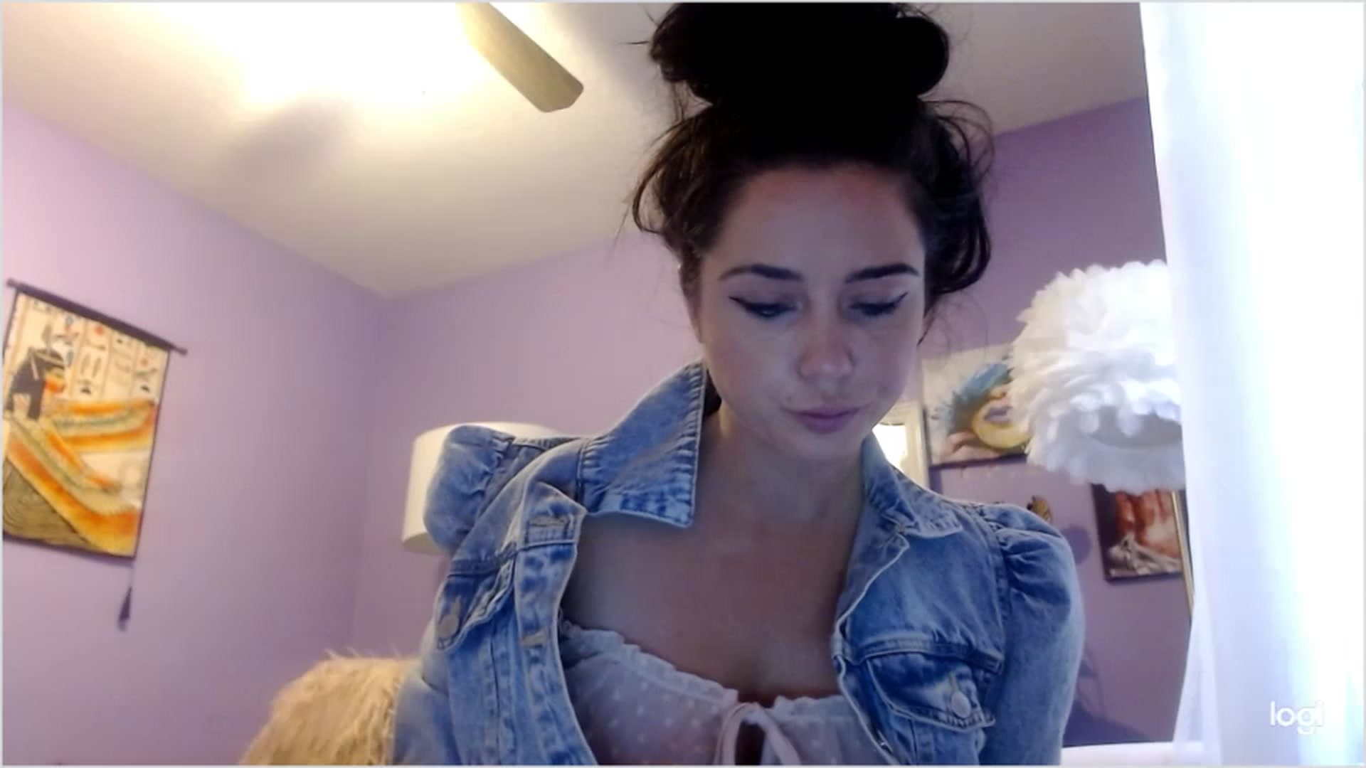 Gallery image thumbnail from Angel_baby124's myfreecams stream on, 12/11/2022, 18:26 image 12 of 20