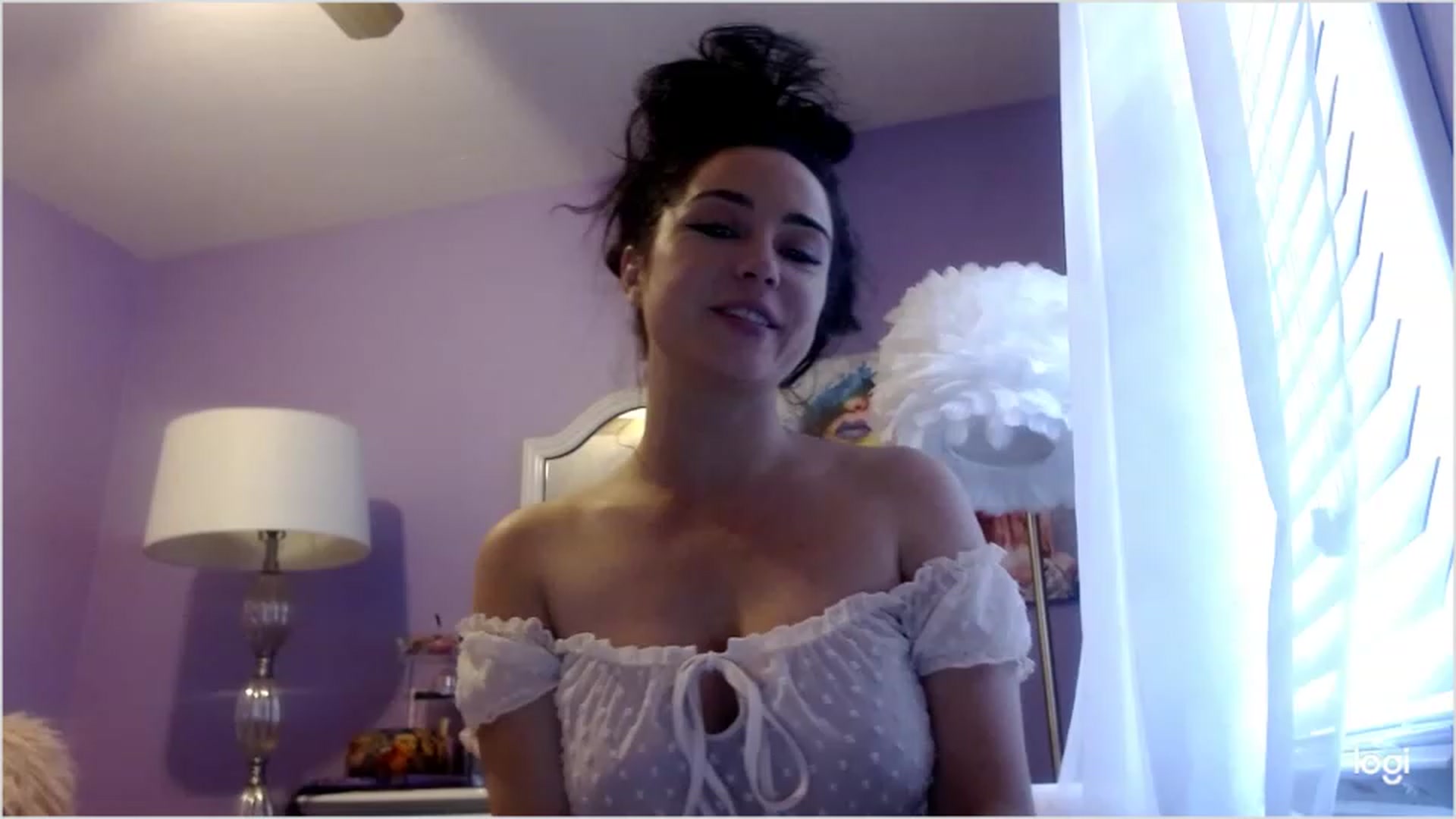 Gallery image thumbnail from Angel_baby124's myfreecams stream on, 12/11/2022, 20:10 image 7 of 20